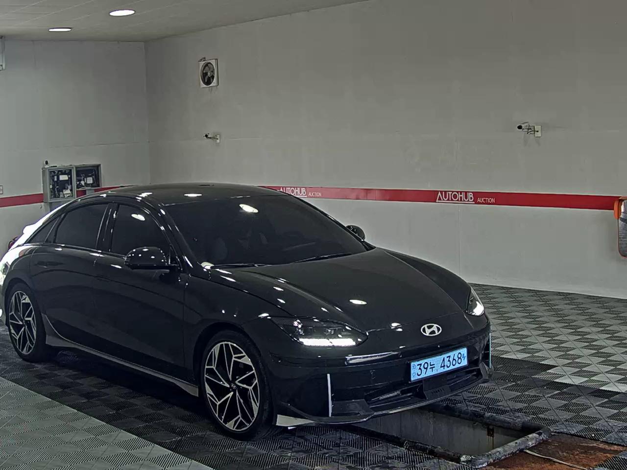 2023 - hyundai ioniq