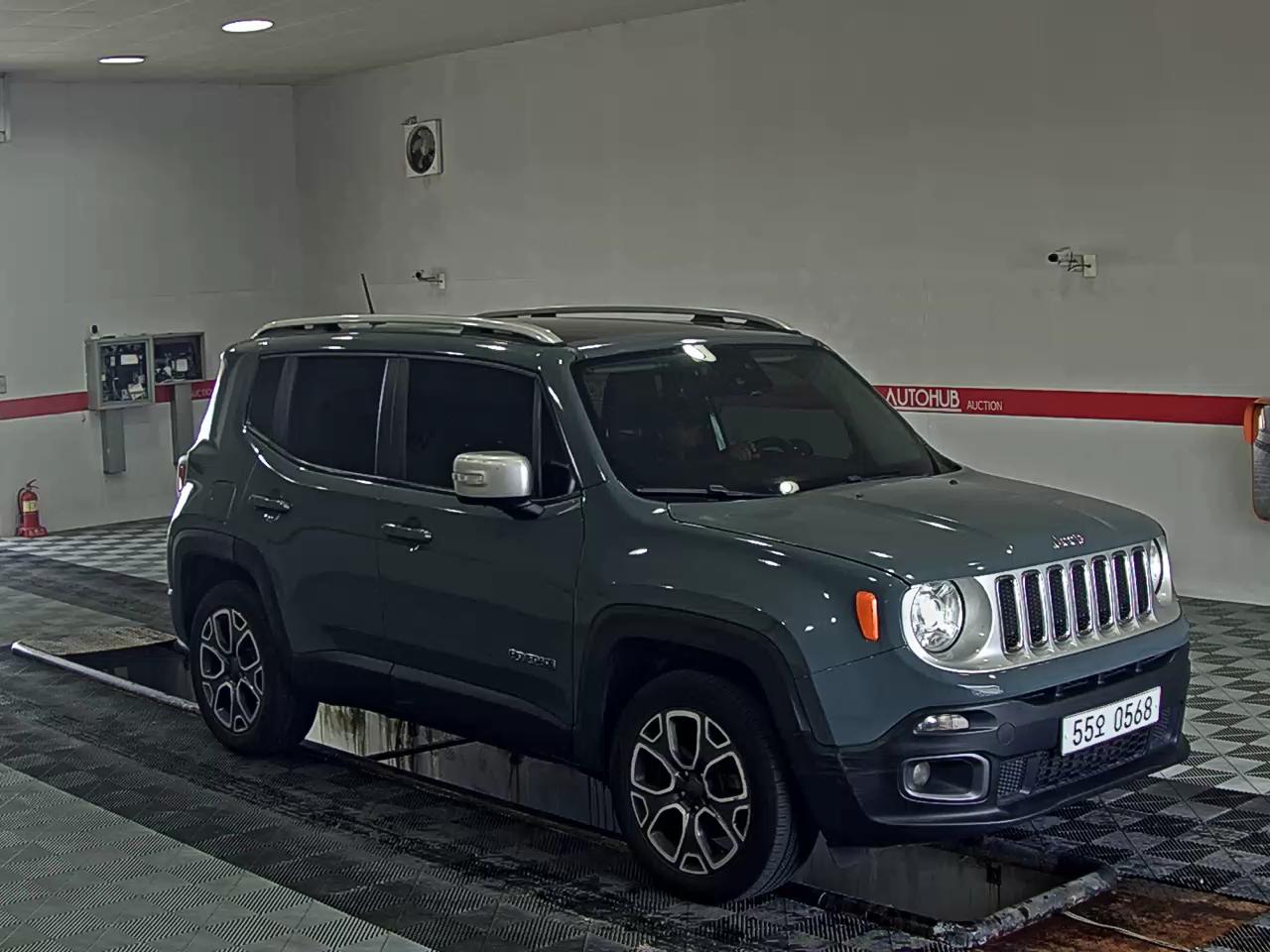 2016 - jeep renegade