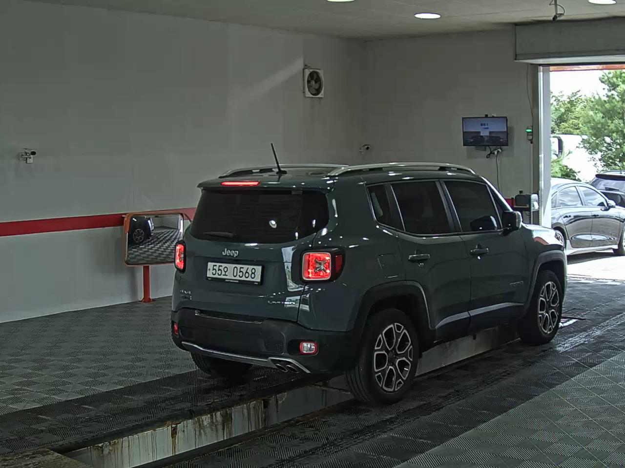 2016 - jeep renegade