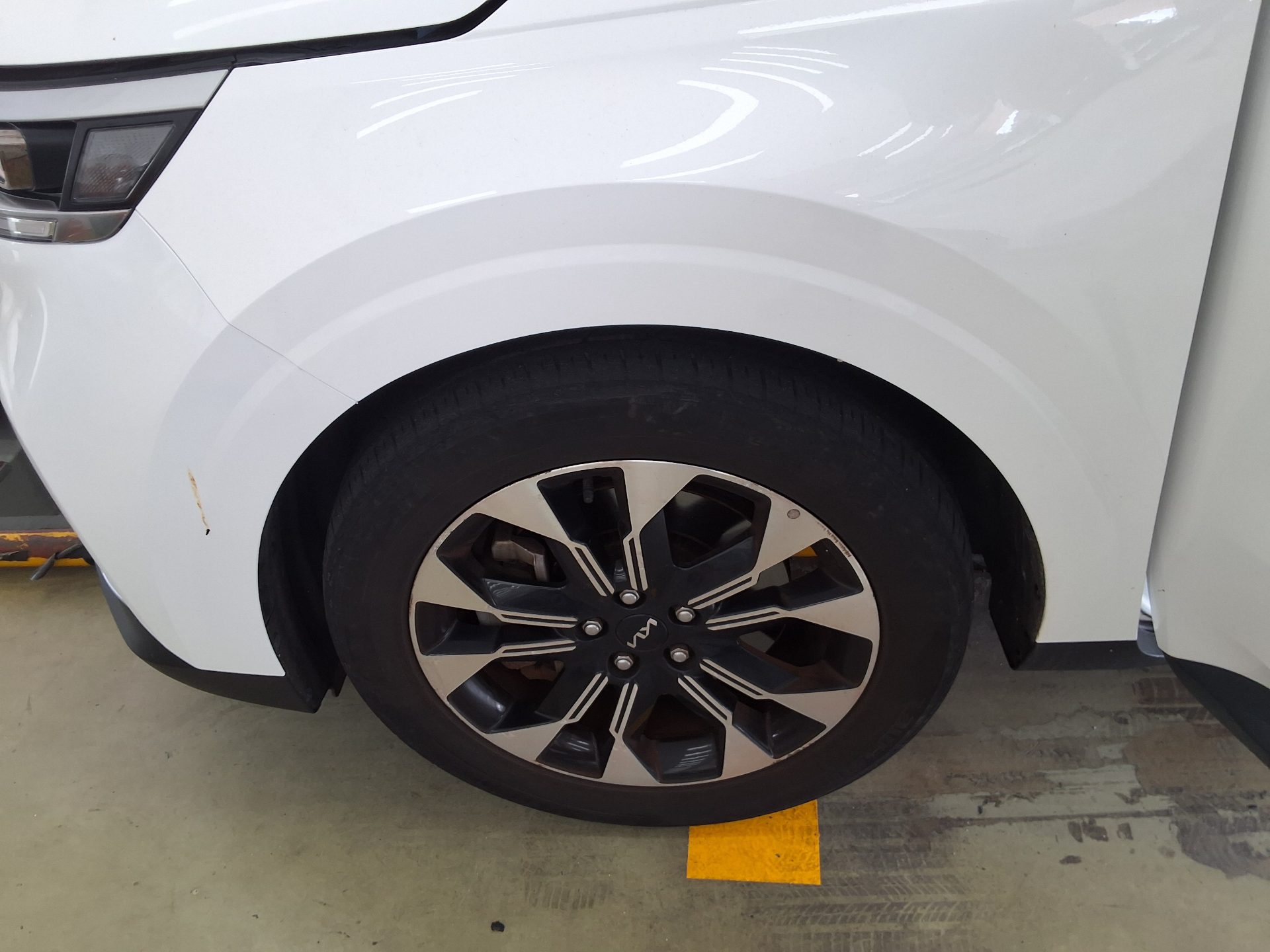 2023 - kia carnival