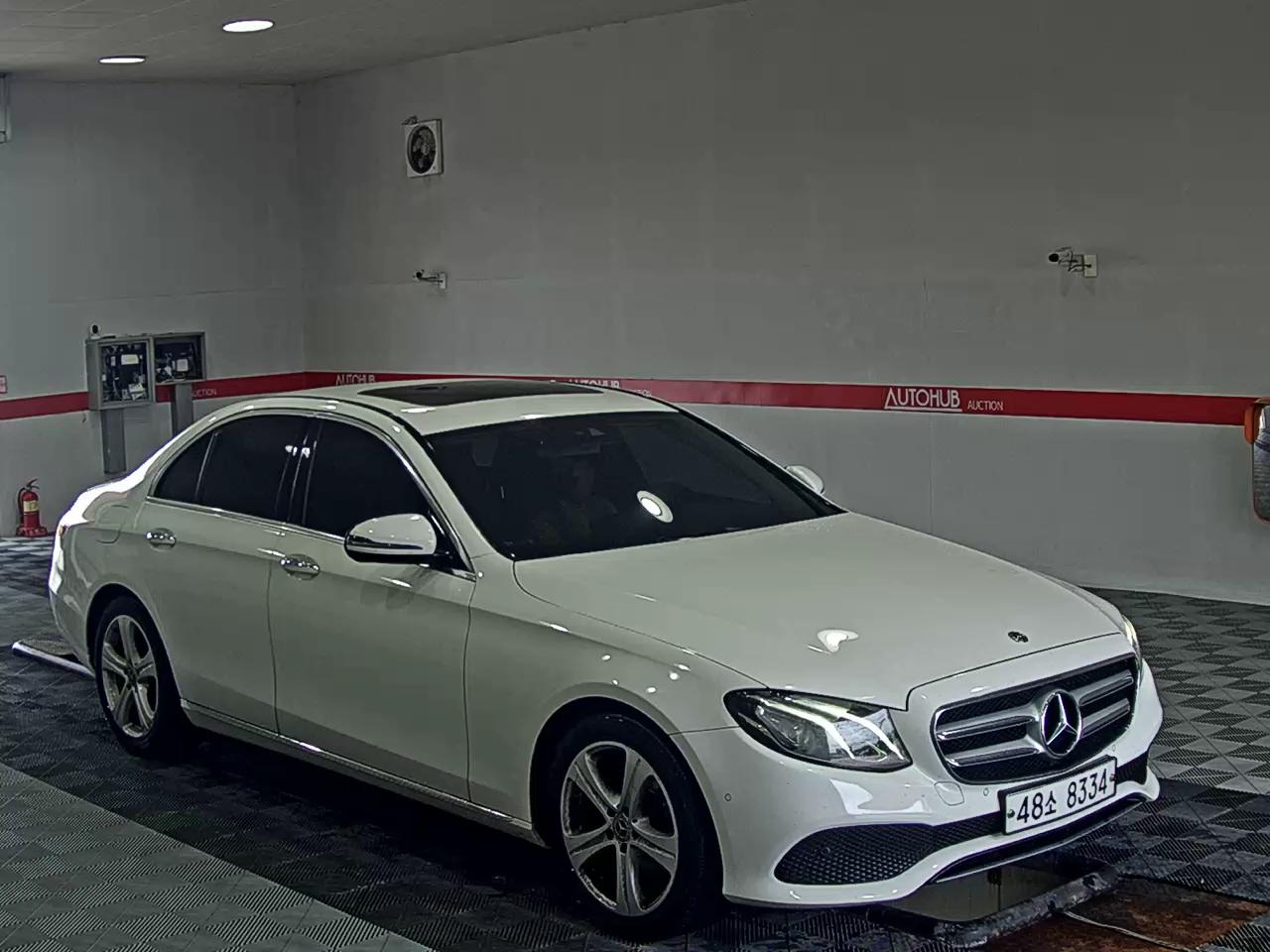 2018 - mercedes-benz e200