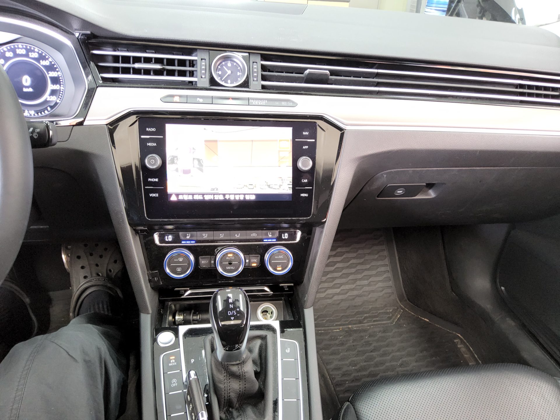 2019 - volkswagen arteon