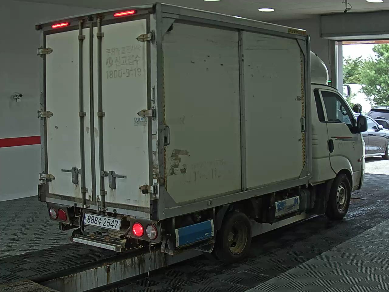 2020 - kia truck