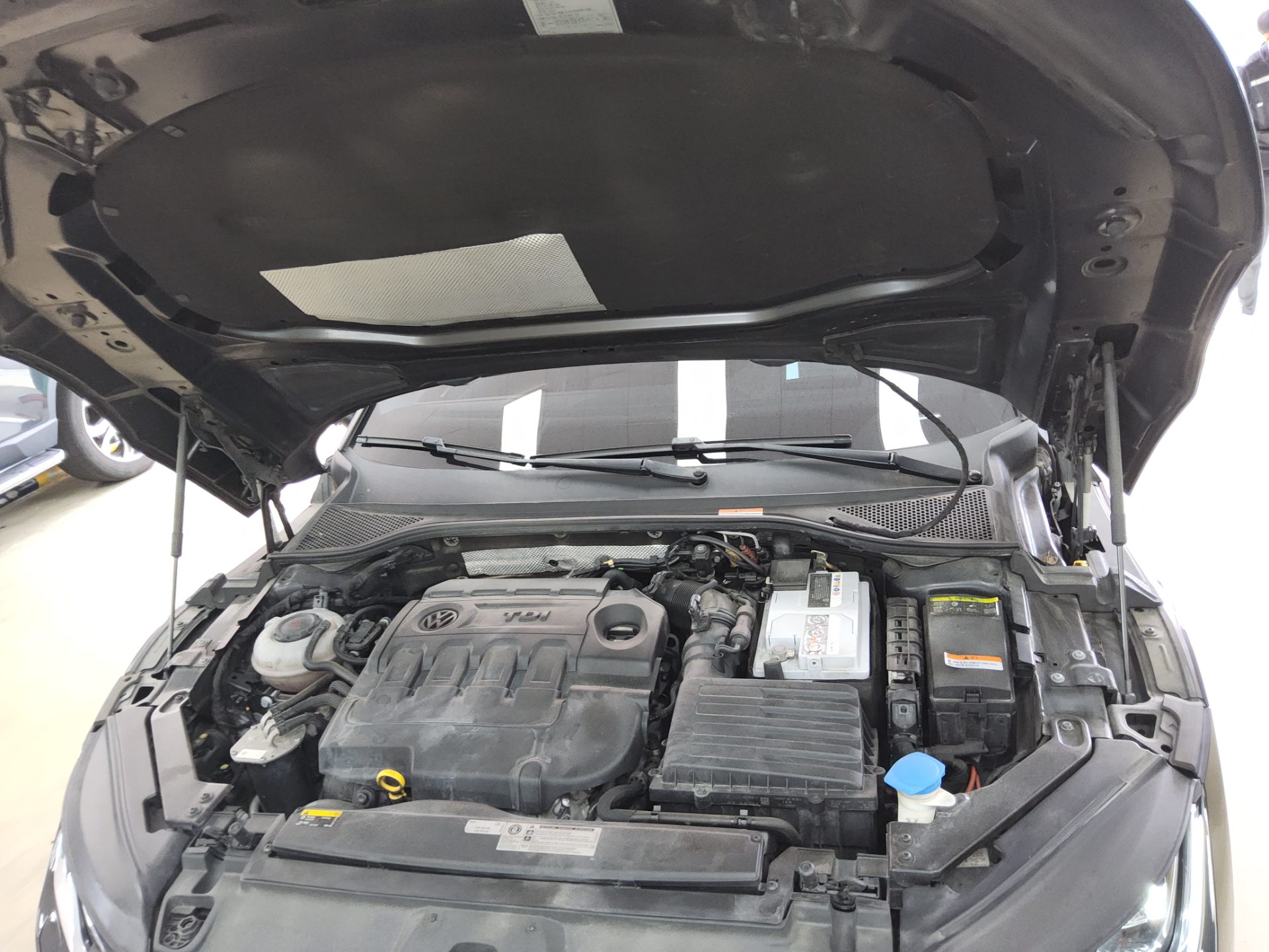 2019 - volkswagen arteon