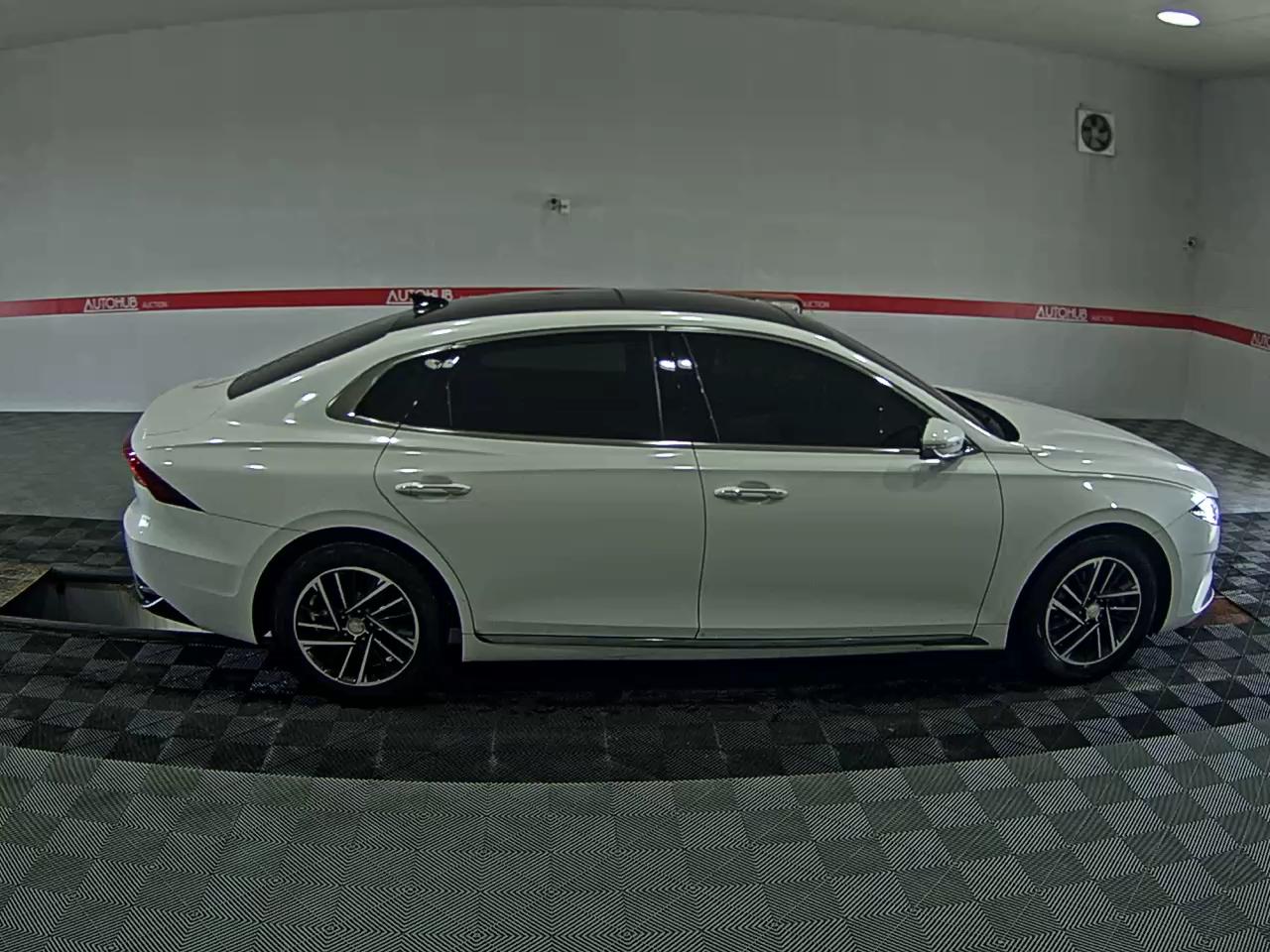 2021 - hyundai grandeur