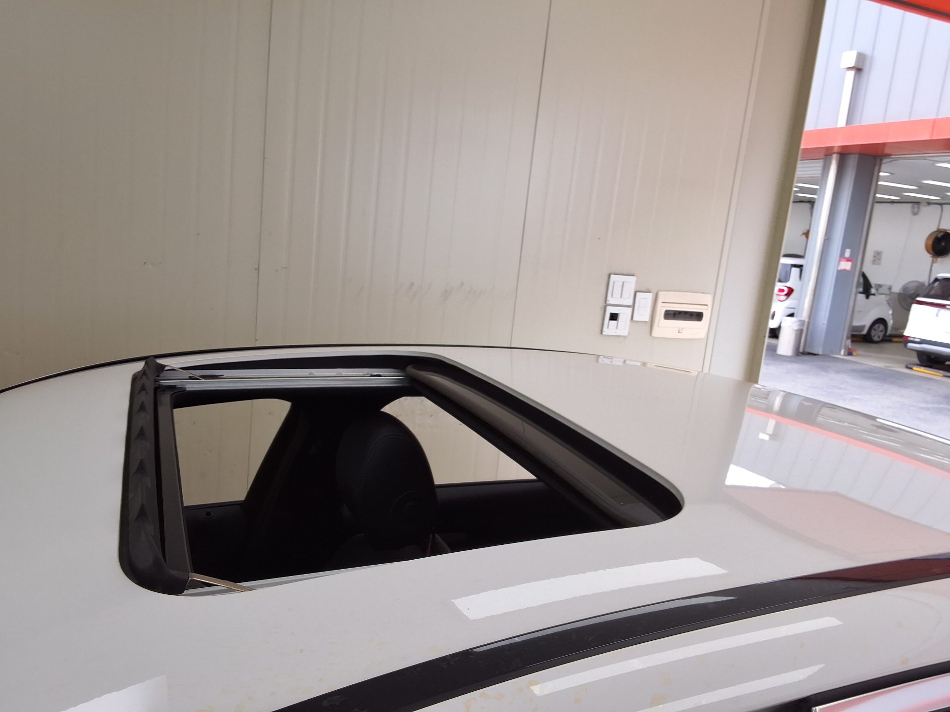 مرسيدس بنز E Class (5Th Gen) E220D فورماتيك AMG Line 2022 E220d 4MATIC LINE