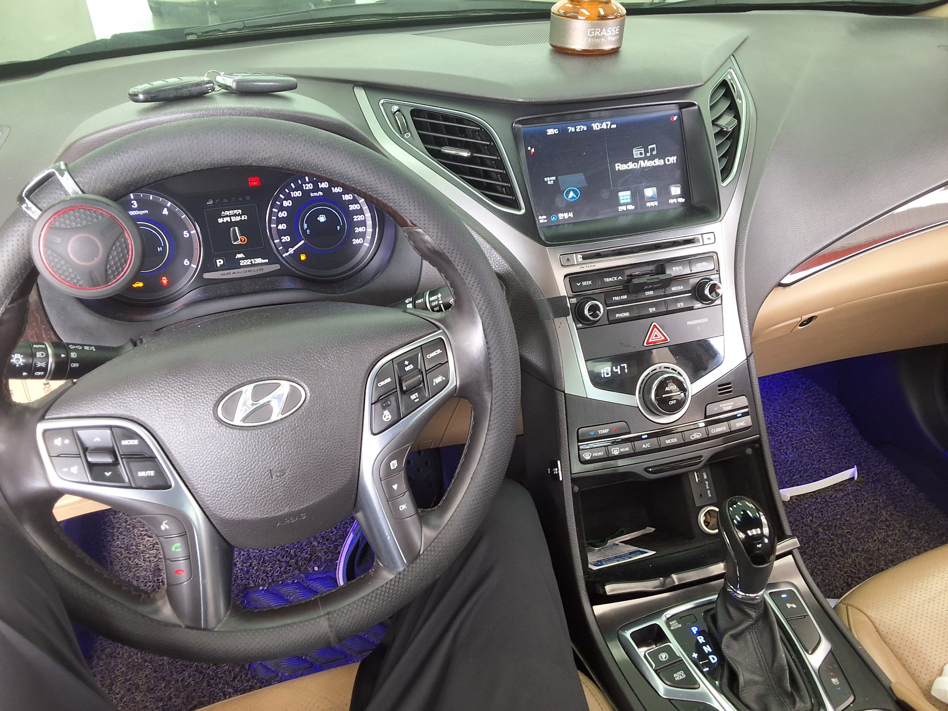 2015 - hyundai grandeur