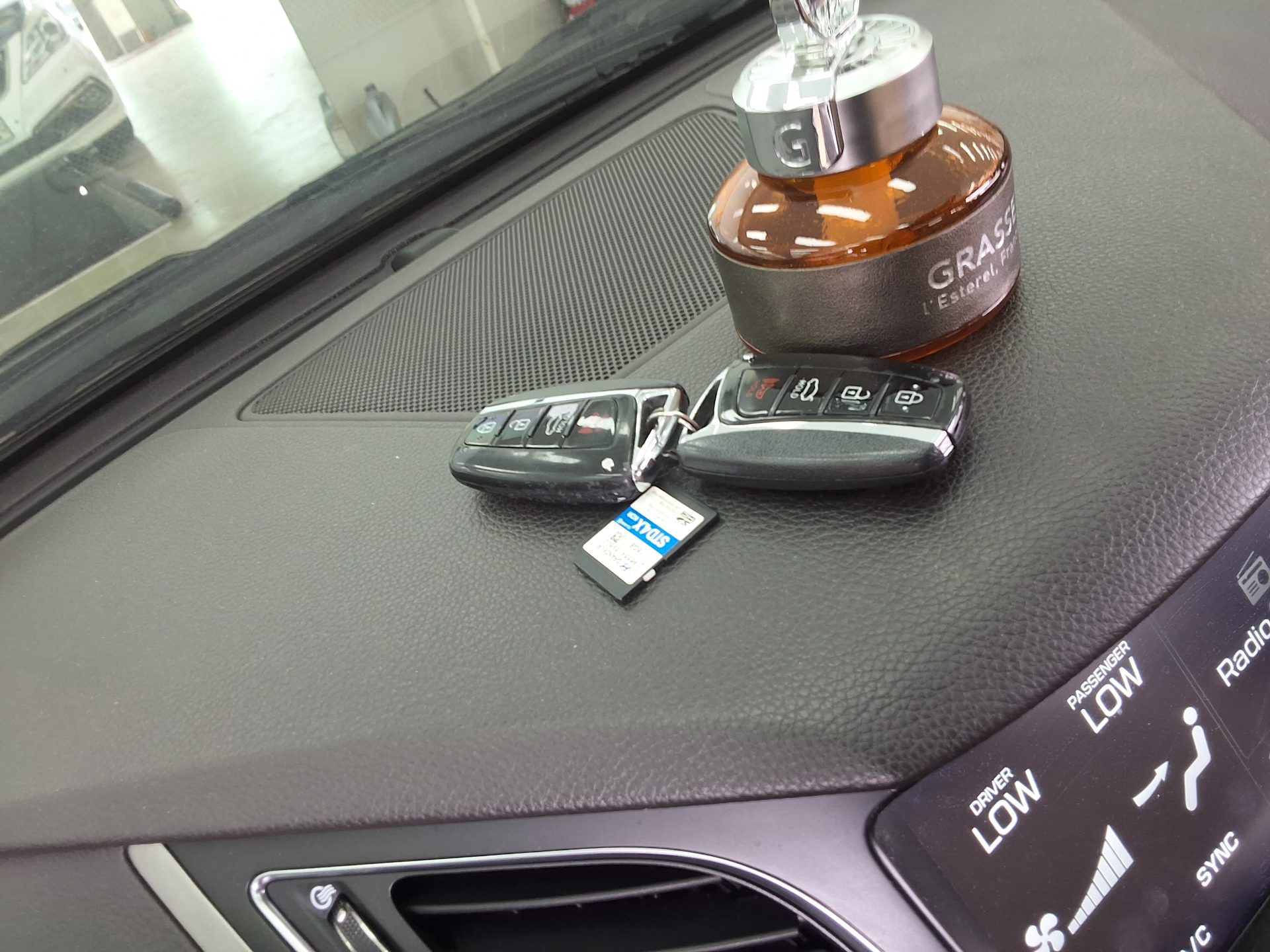2015 - hyundai grandeur