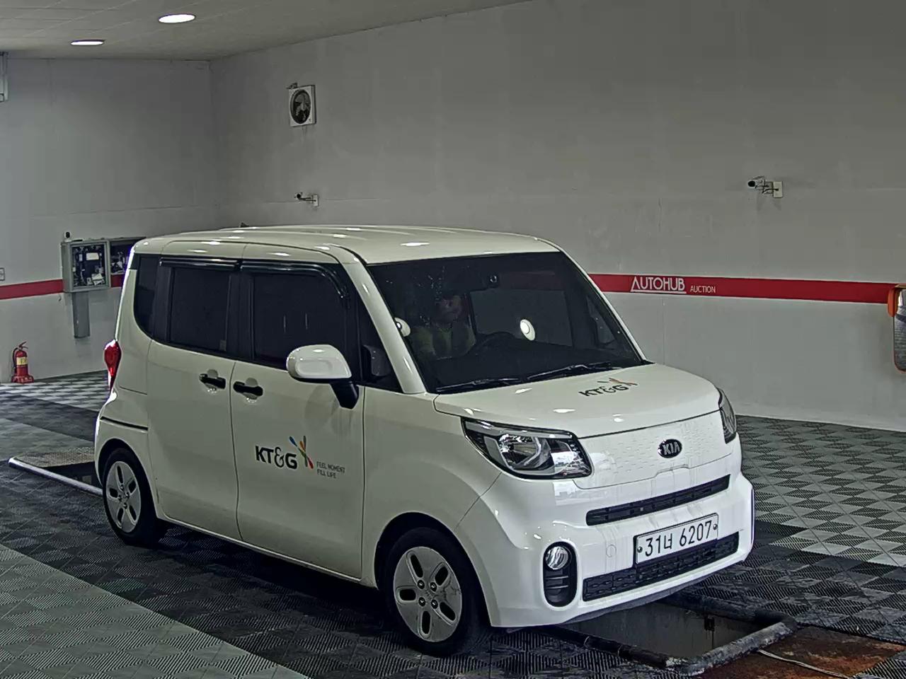 2019 - kia ray