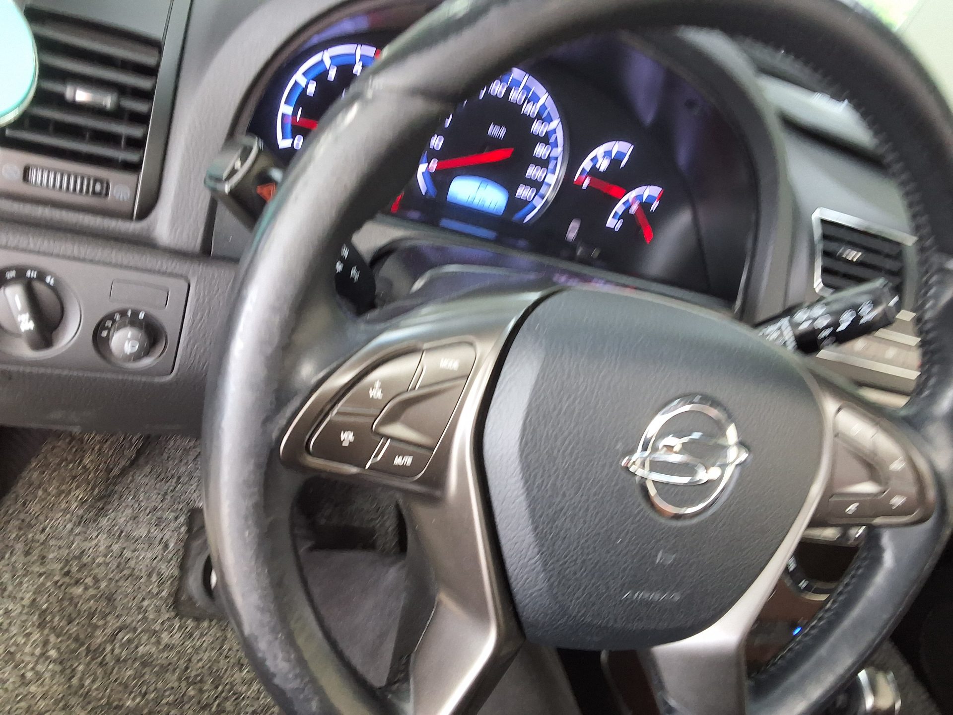 2015 - ssangyong rexton