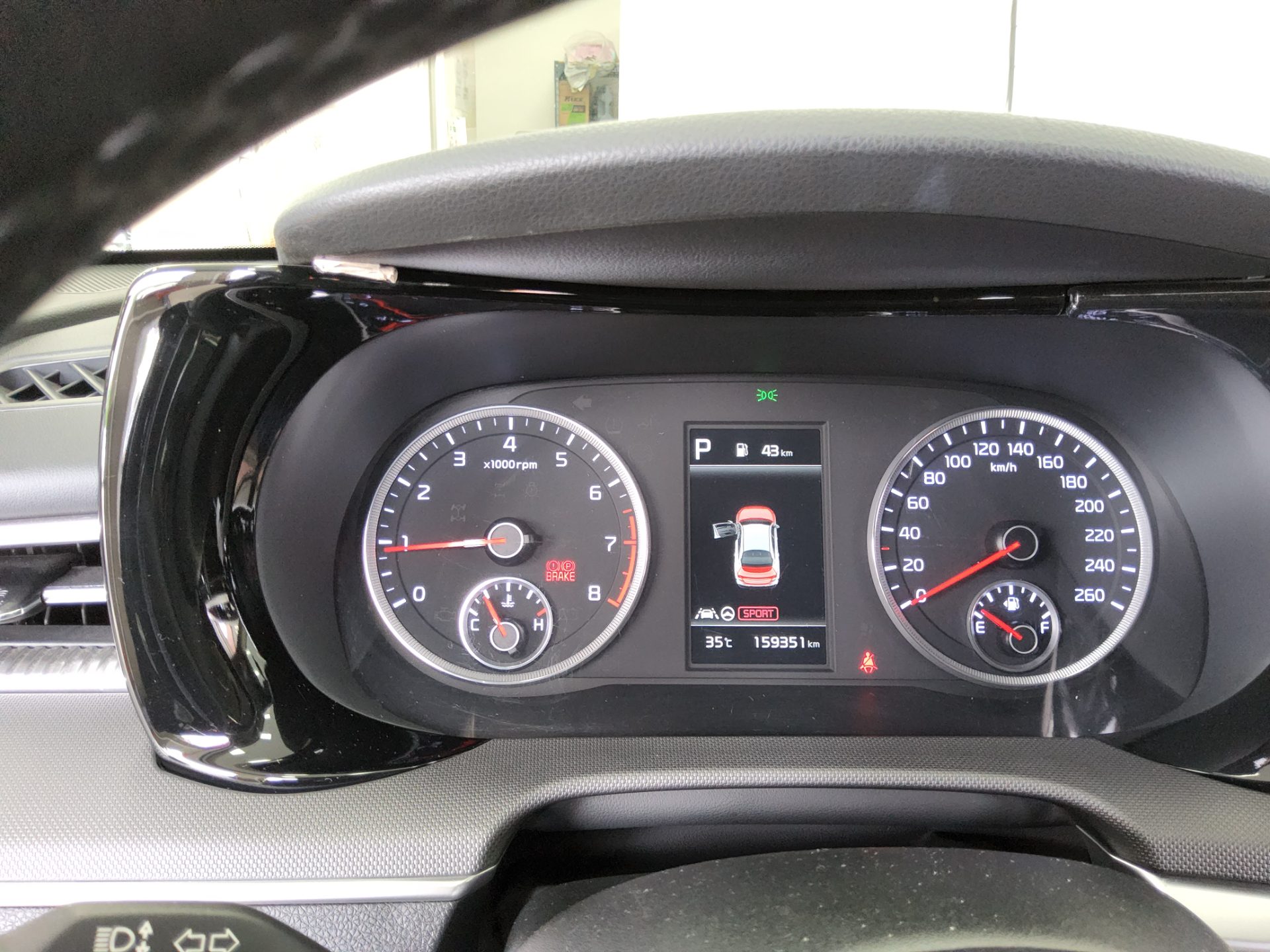 2022 - kia k5