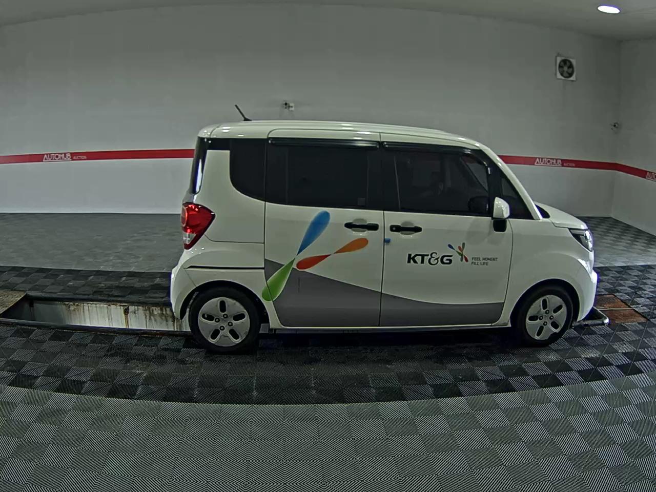 2020 - kia ray