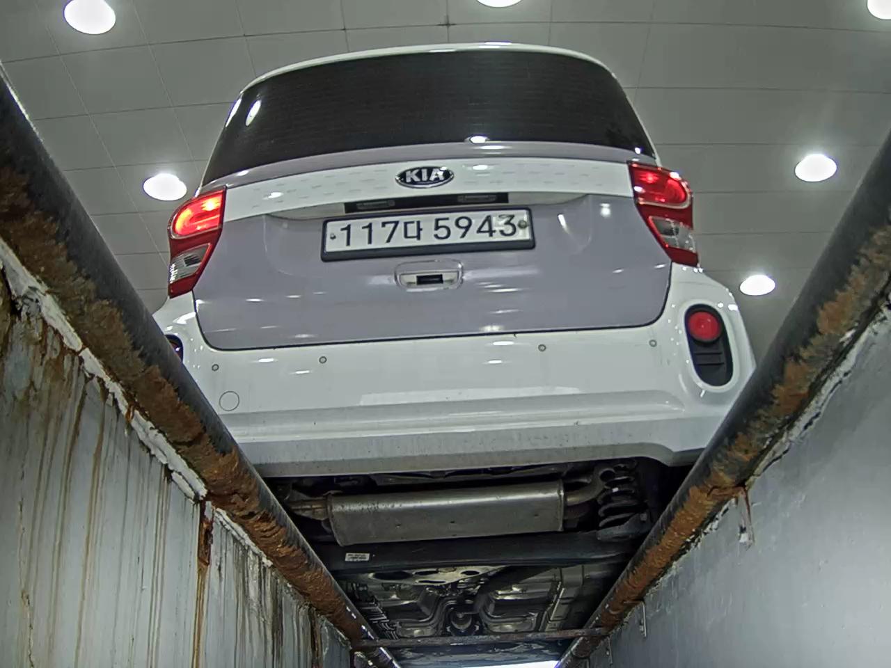 2020 - kia ray