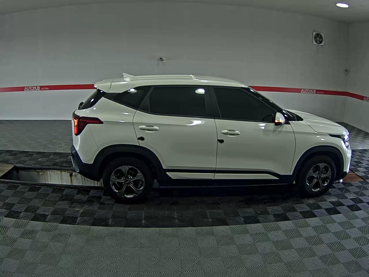 2025 - kia seltos