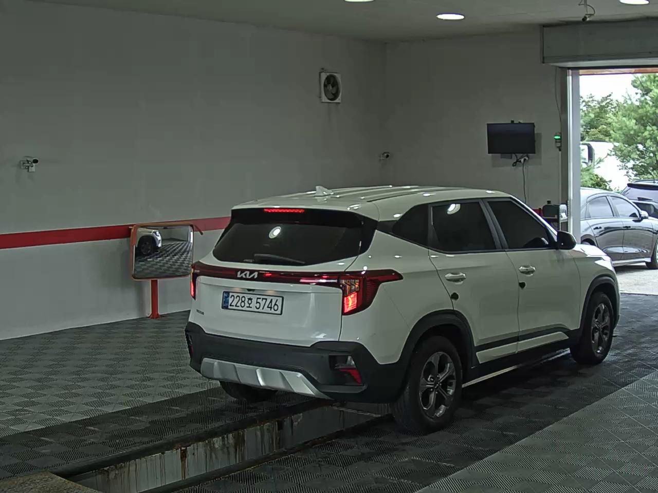 2025 - kia seltos