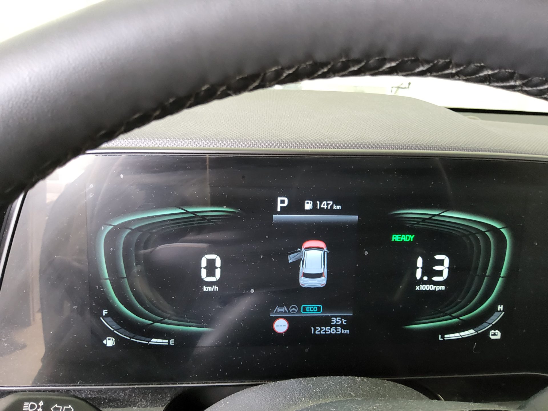 2022 - kia niro