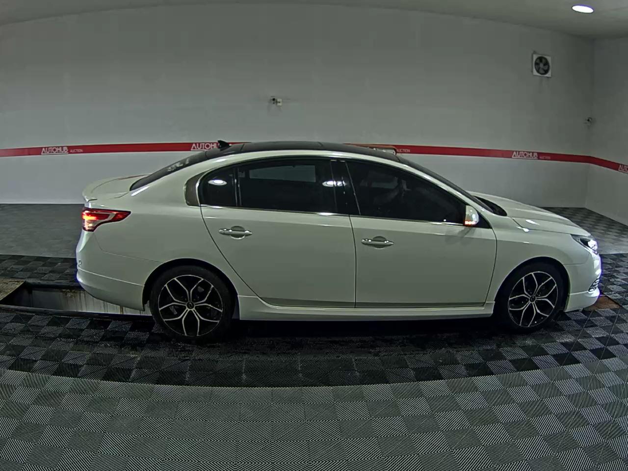 2014 - renault sm5