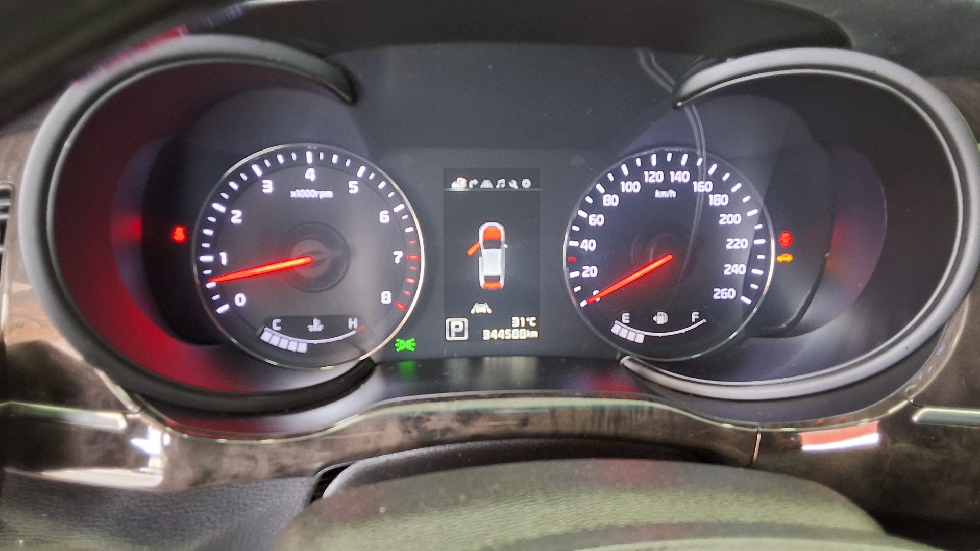 2017 - kia k9