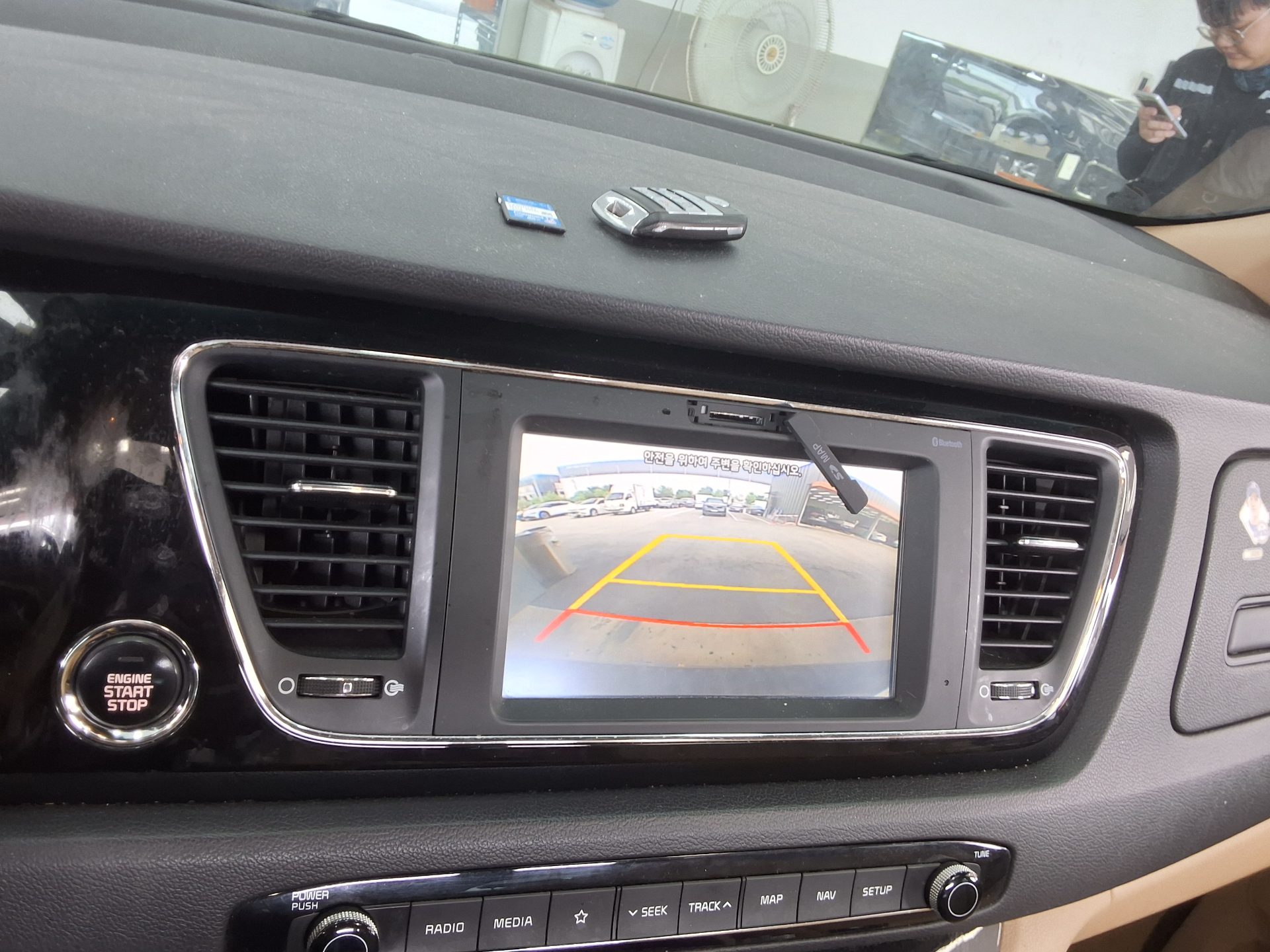2018 - kia carnival