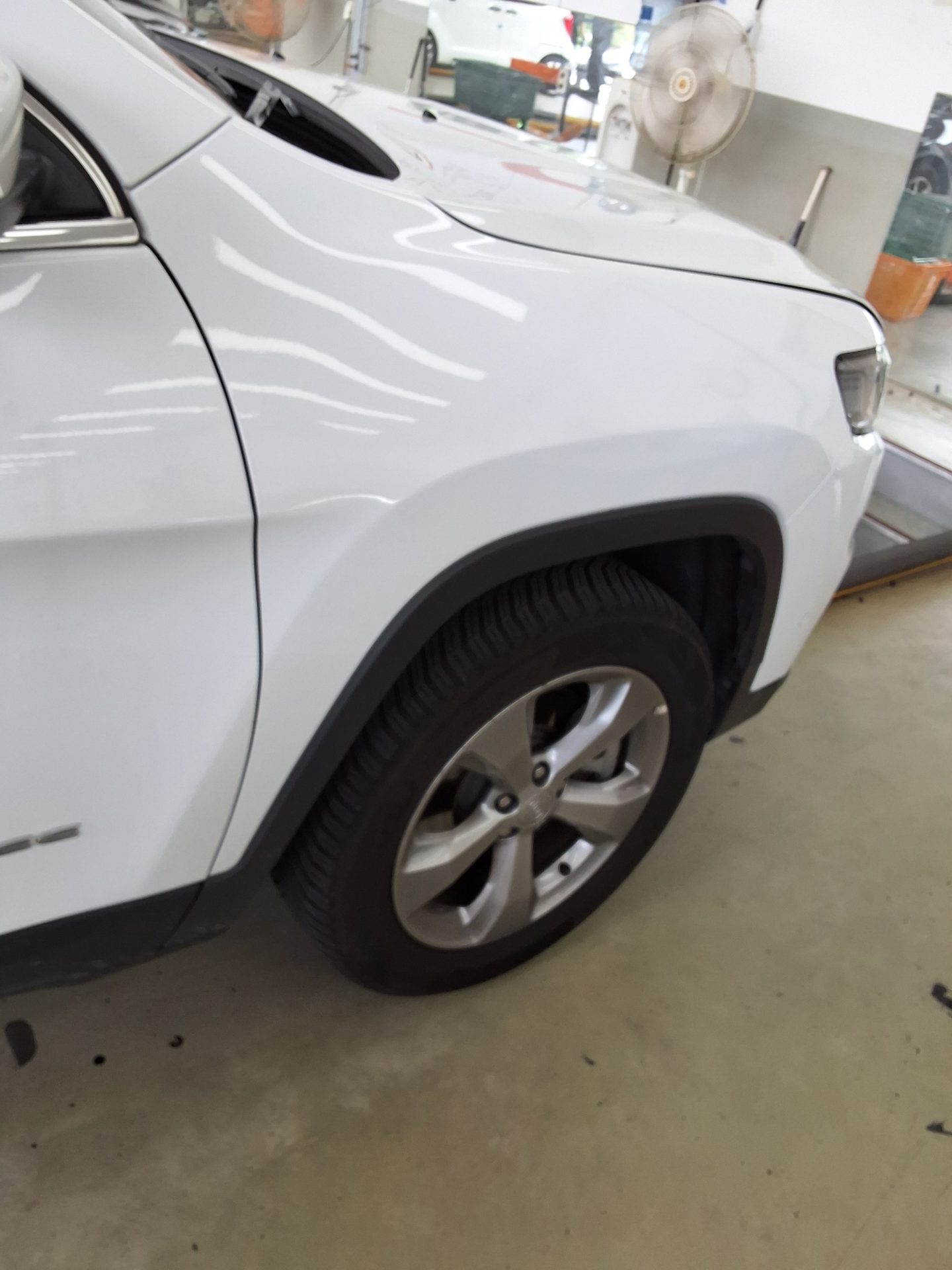 2021 - jeep cherokee