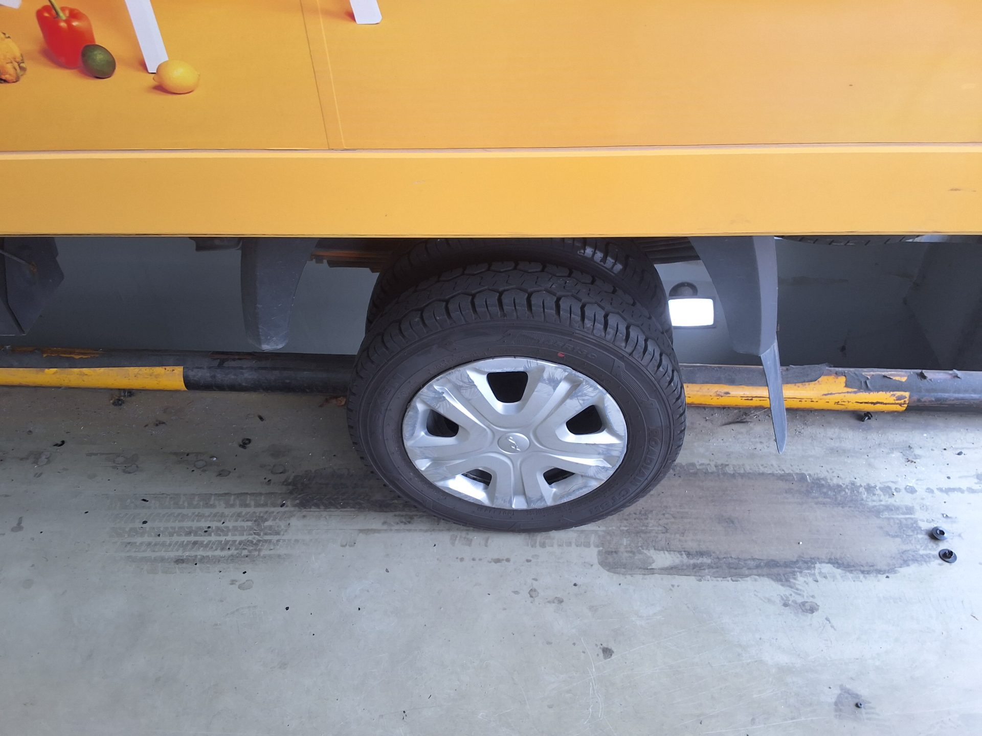 2022 - kia truck
