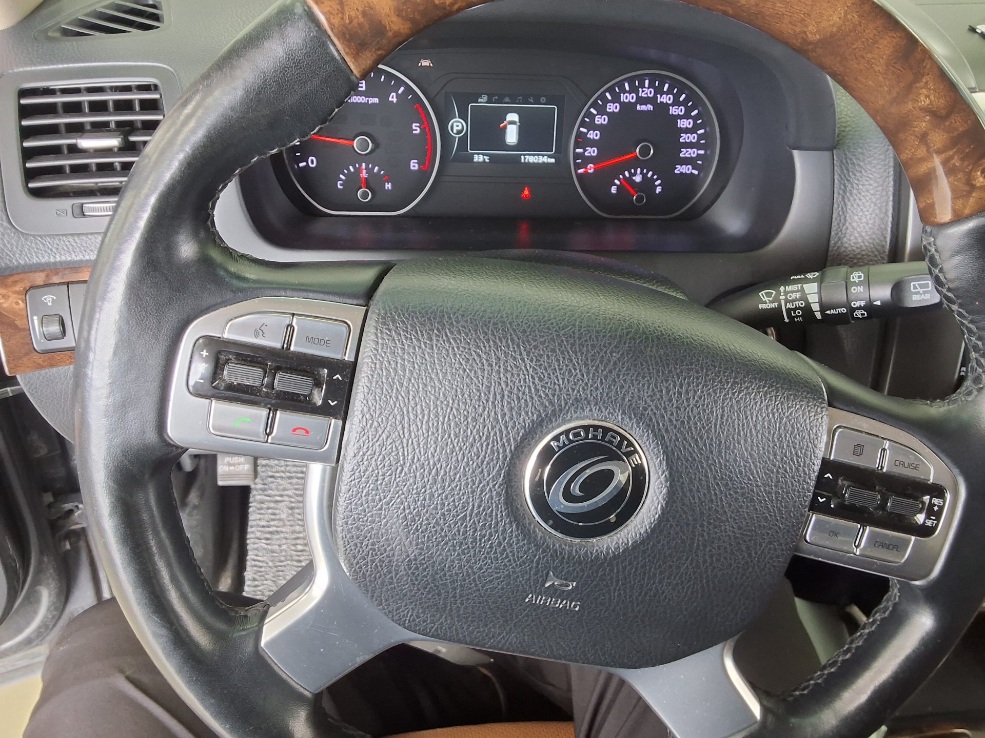 2018 - kia mohave