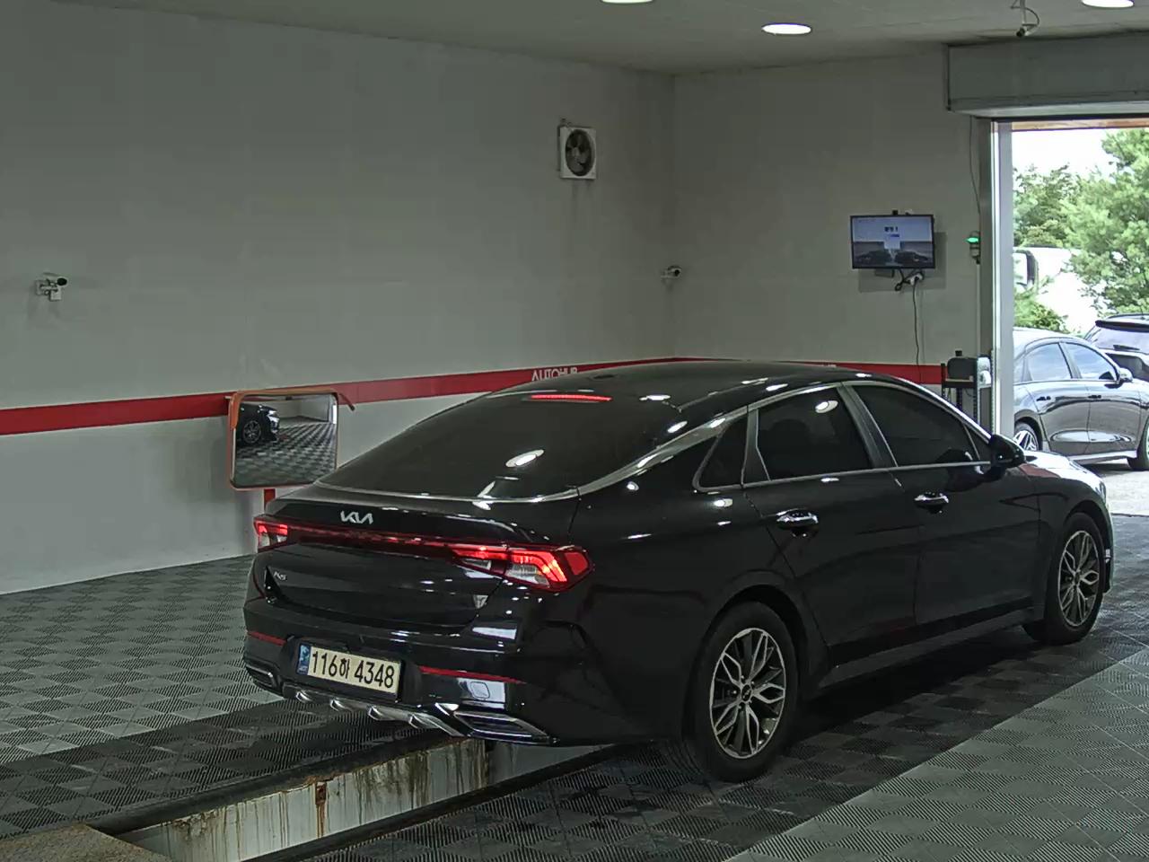 2022 - kia k5