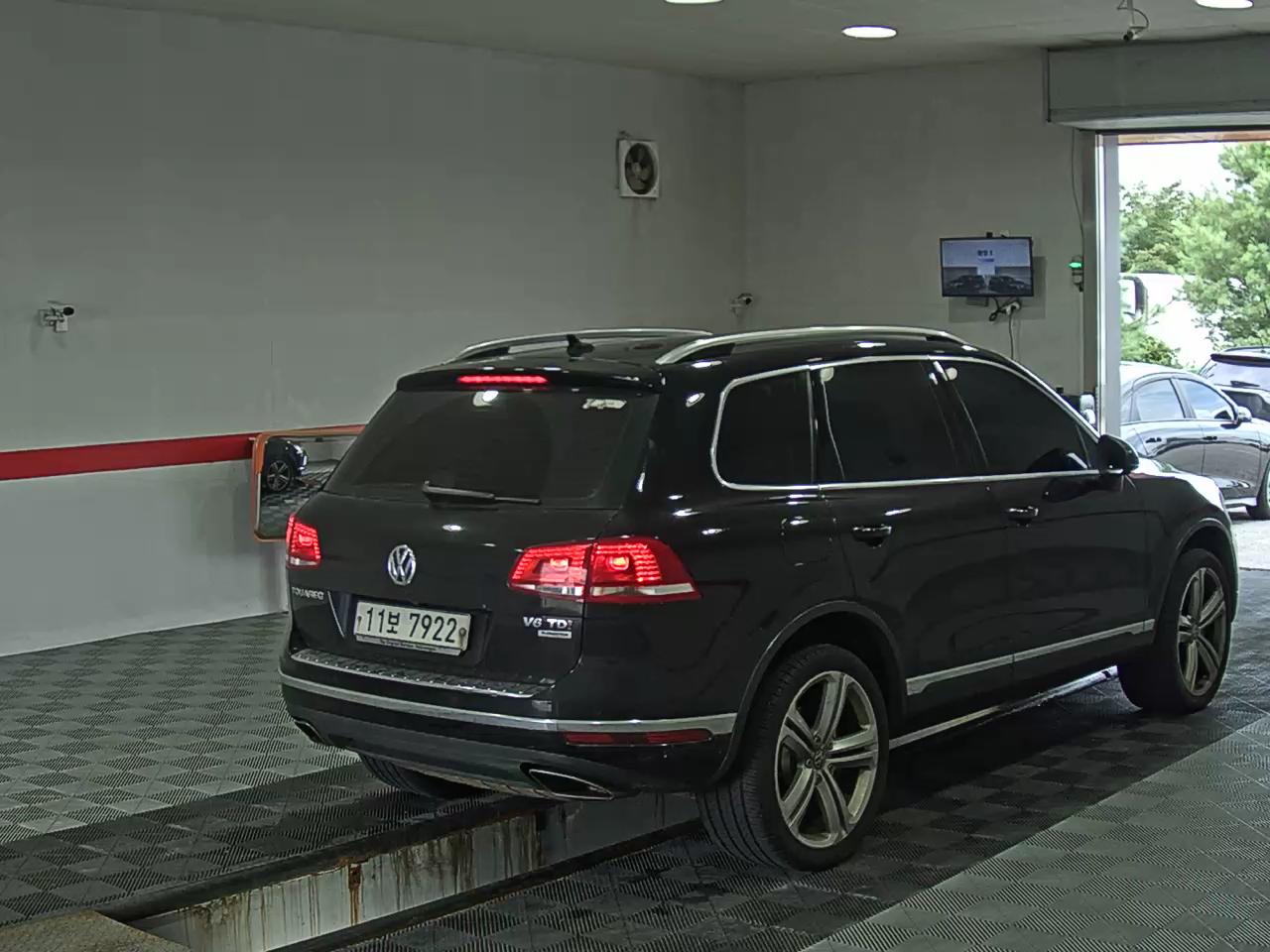 2015 - volkswagen touareg