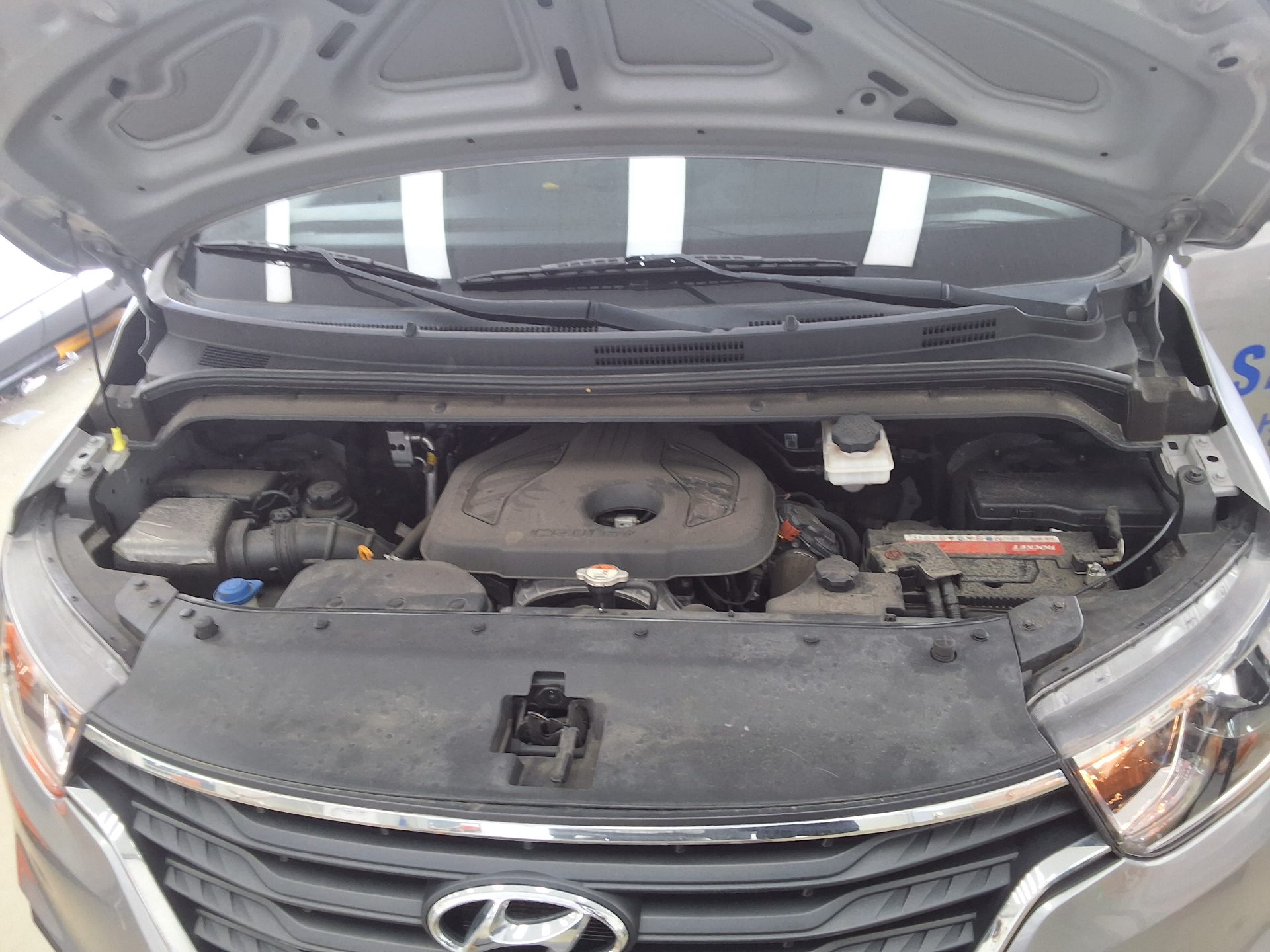 2021 - hyundai grand starex