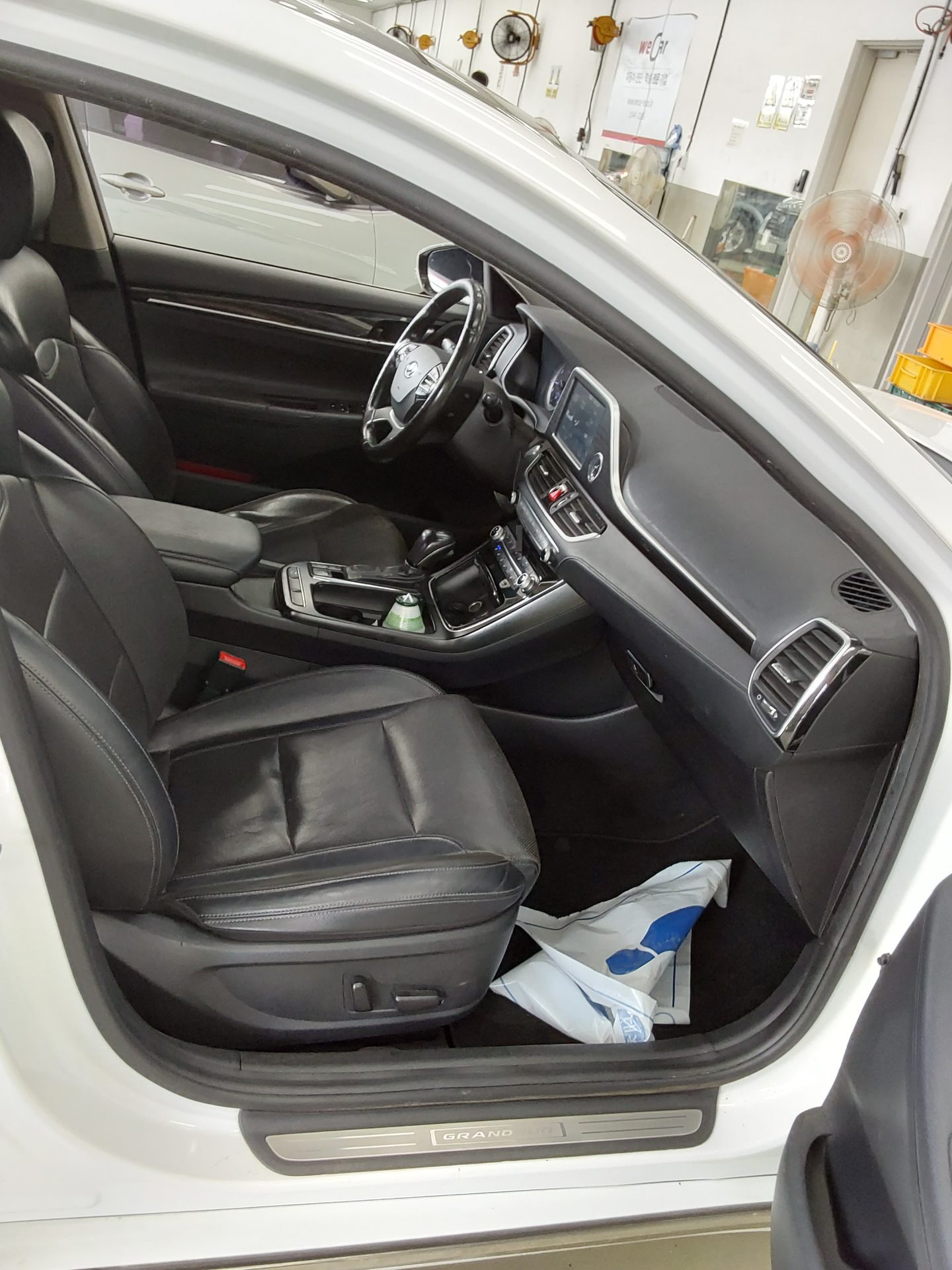 2017 - hyundai grandeur