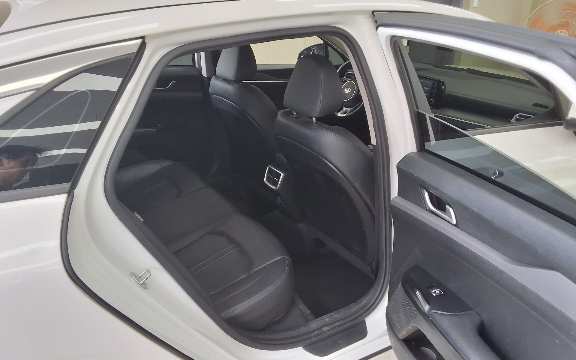 2020 - kia k5