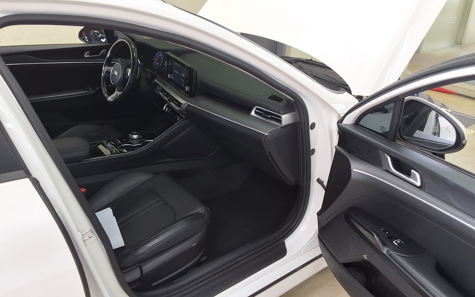 2020 - kia k5