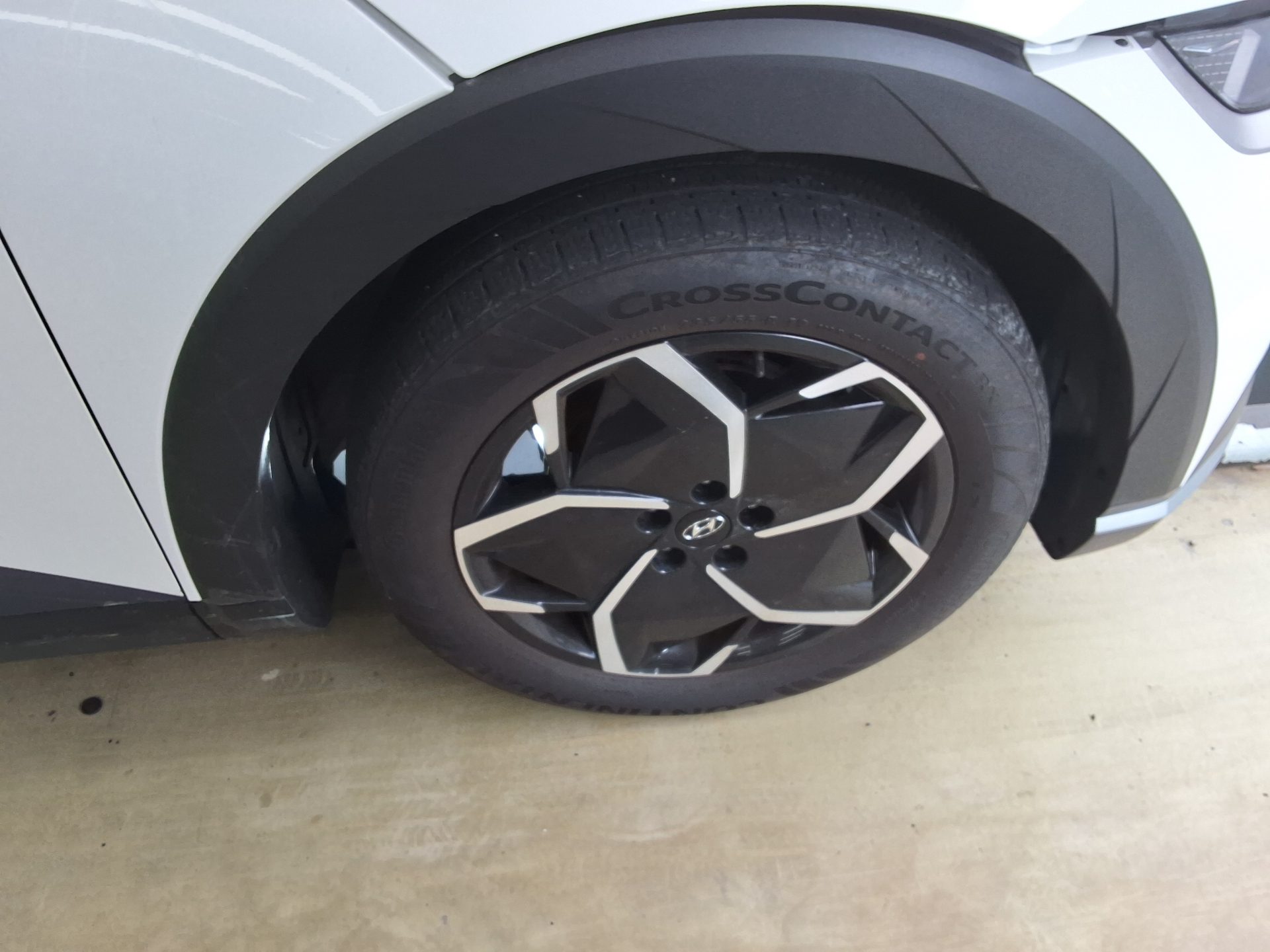 2022 - hyundai ioniq
