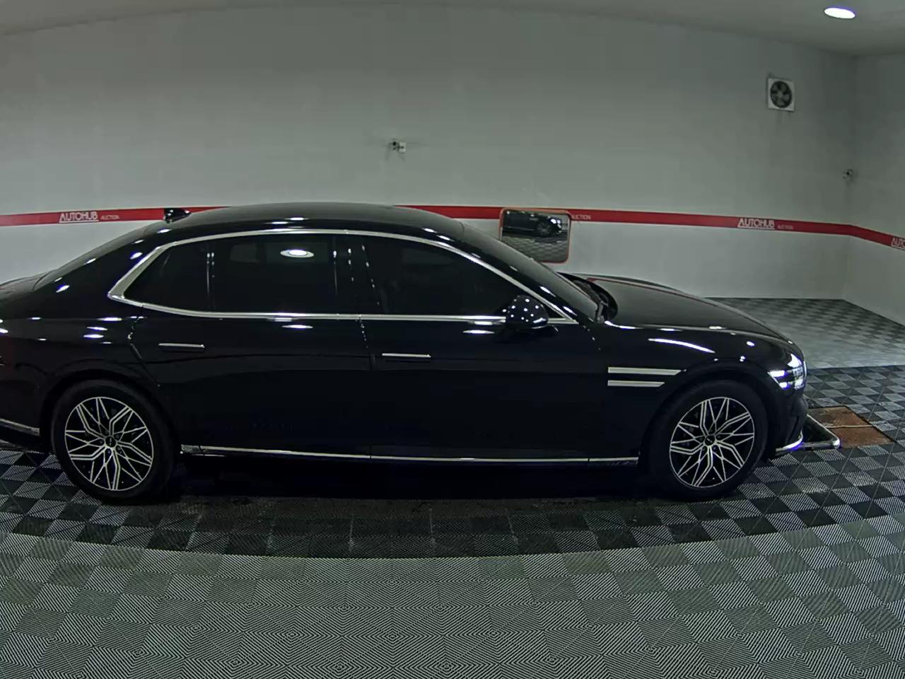 2022 - genesis g90