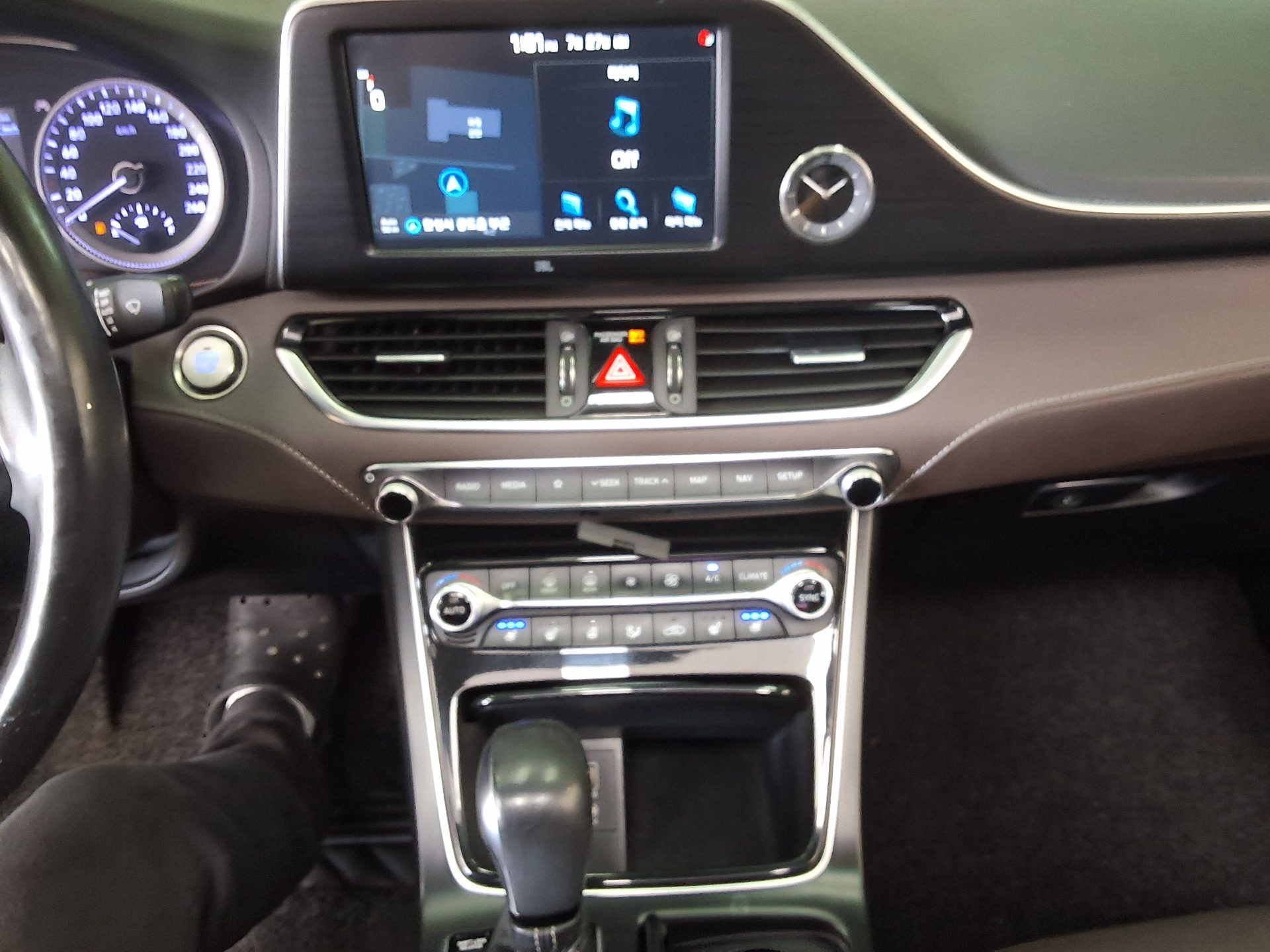 2017 - hyundai grandeur