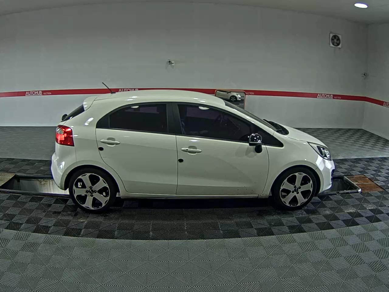 2013 - kia pride