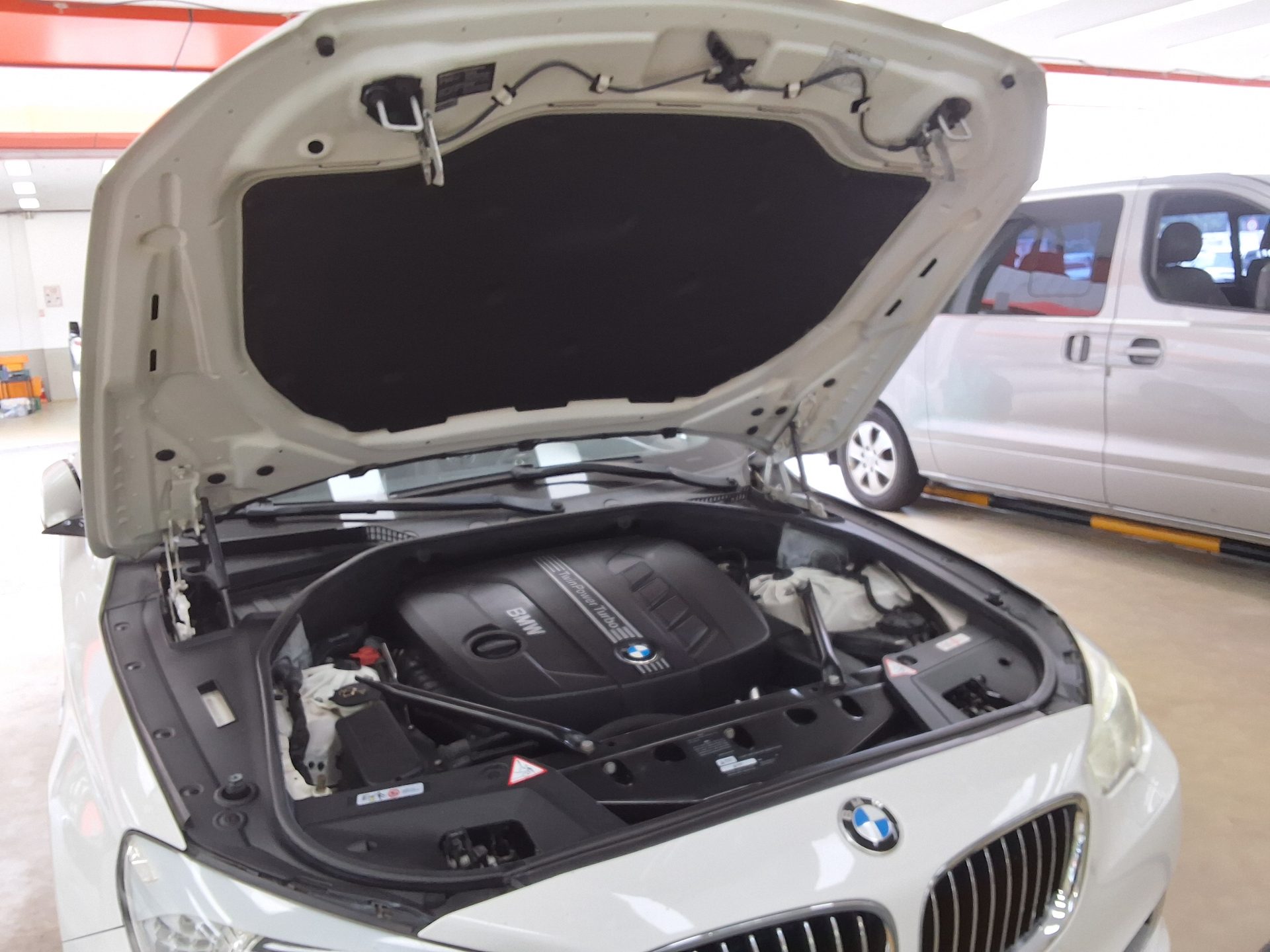 2013 - bmw gran turismo