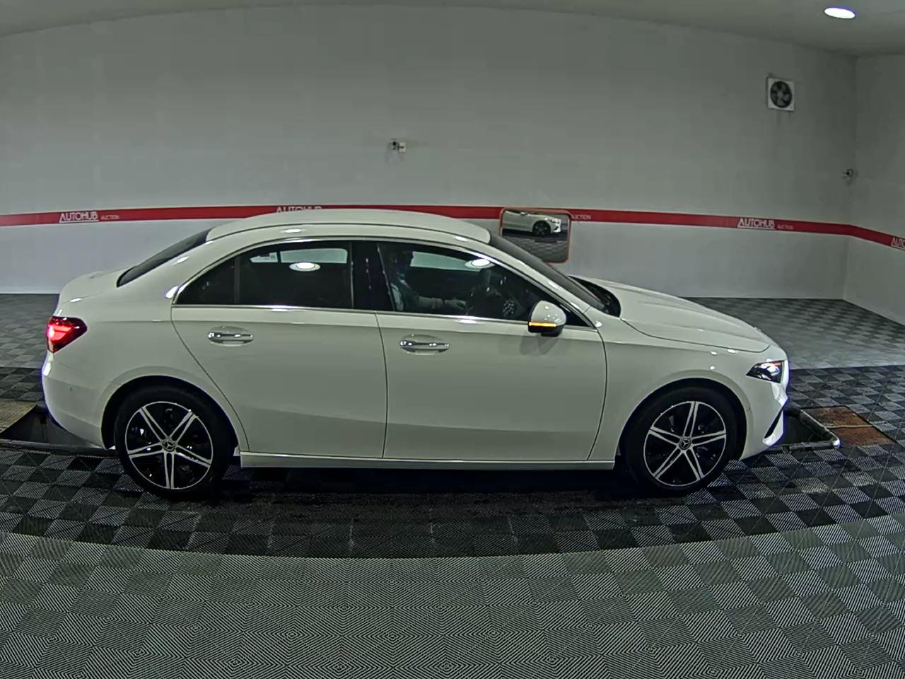 2026 - mercedes-benz a220