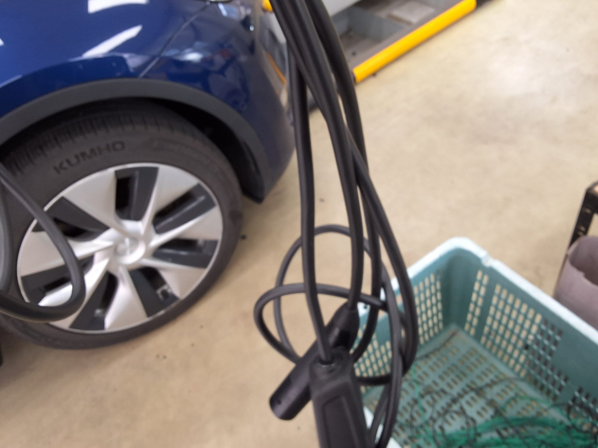 Tesla Model Y 2021 — صورة 24
