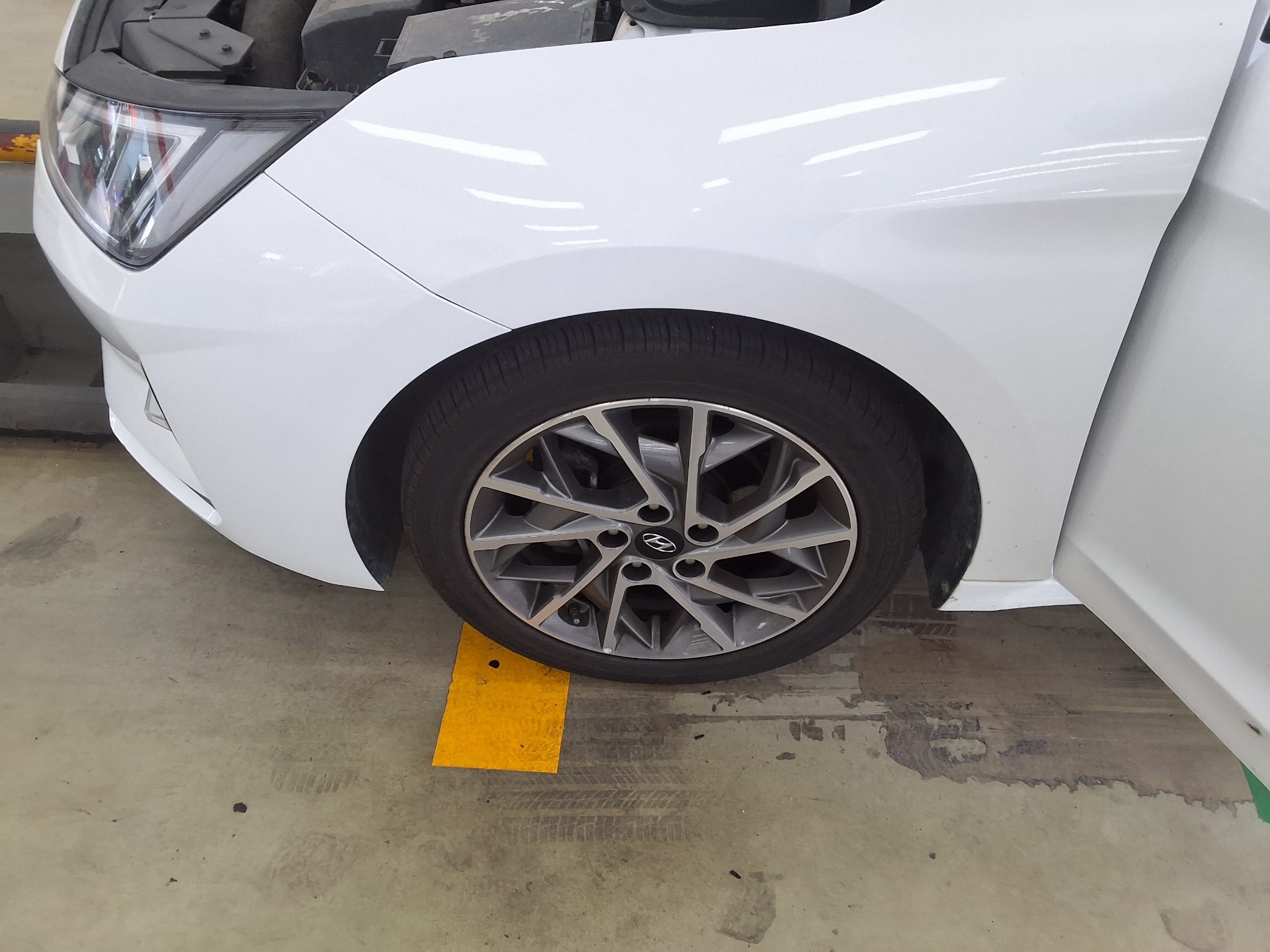2019 - hyundai avante