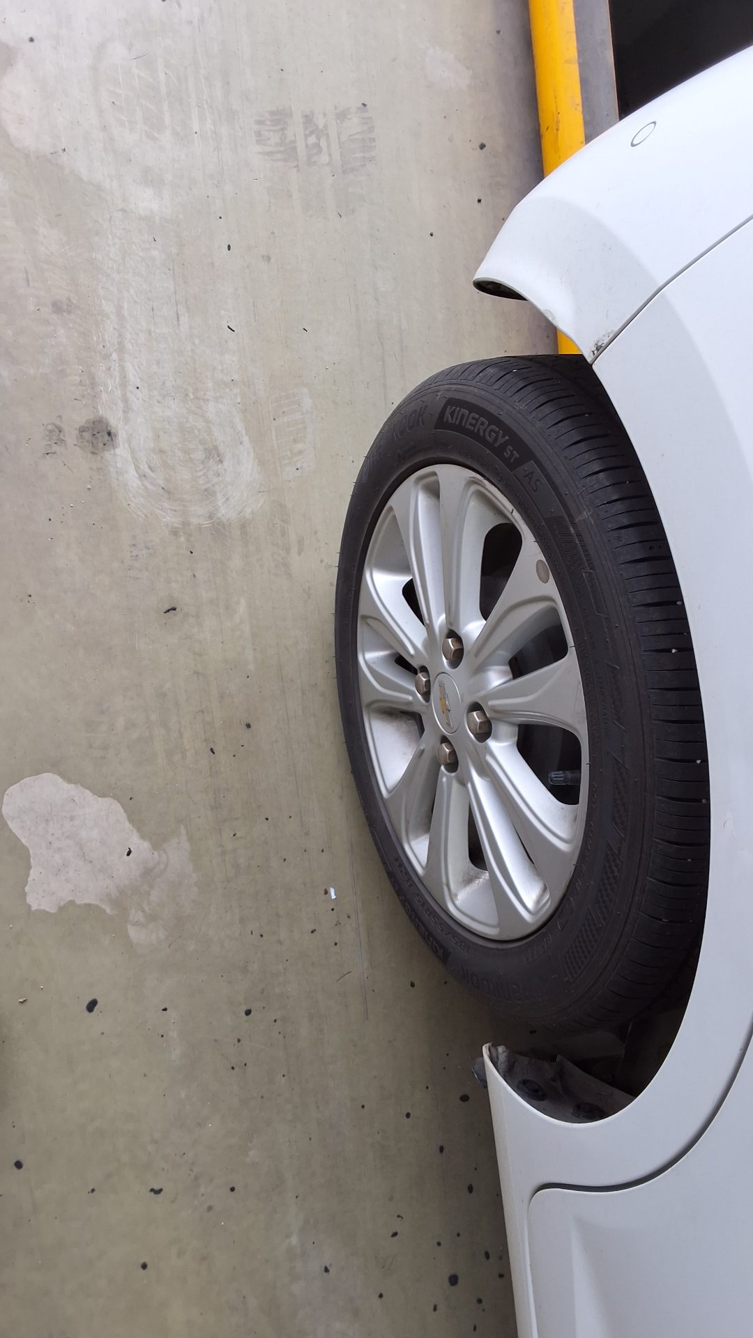 2016 - chevrolet spark