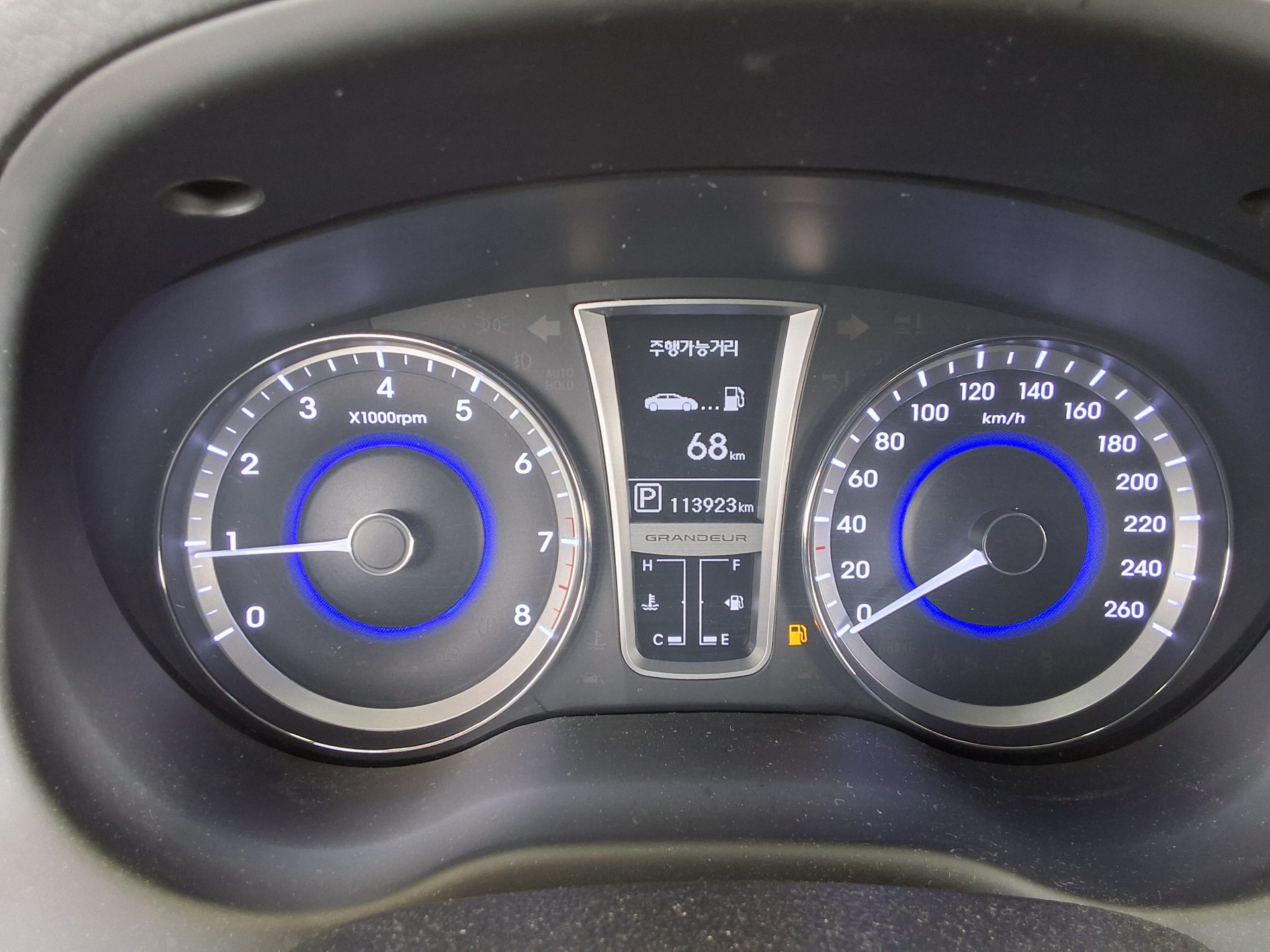 2012 - hyundai grandeur