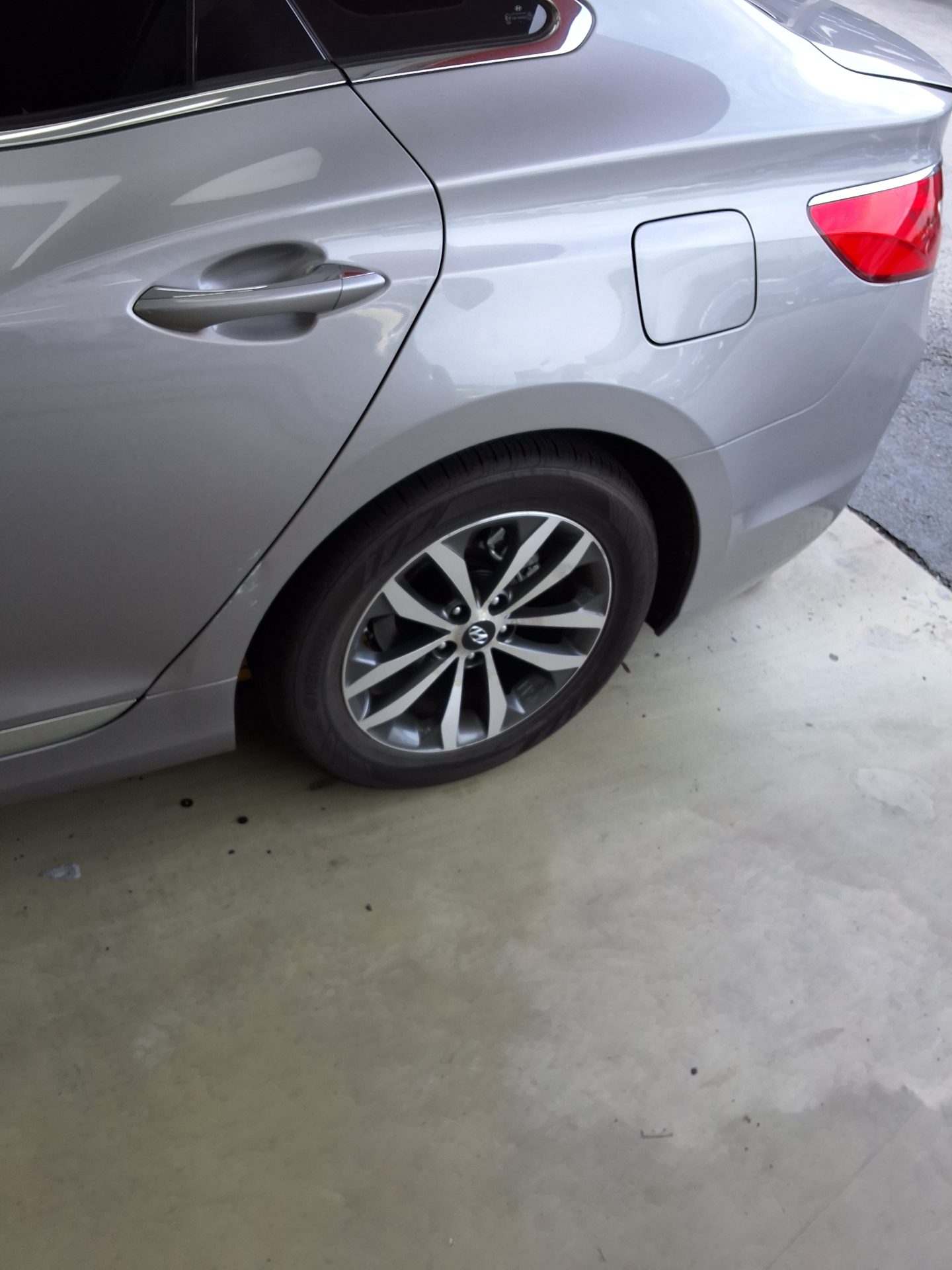 2012 - hyundai grandeur