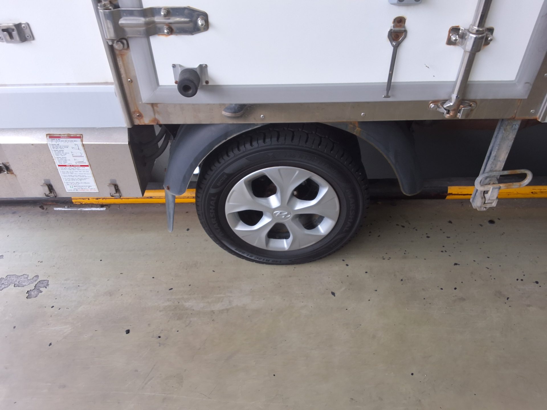 2022 - hyundai porter
