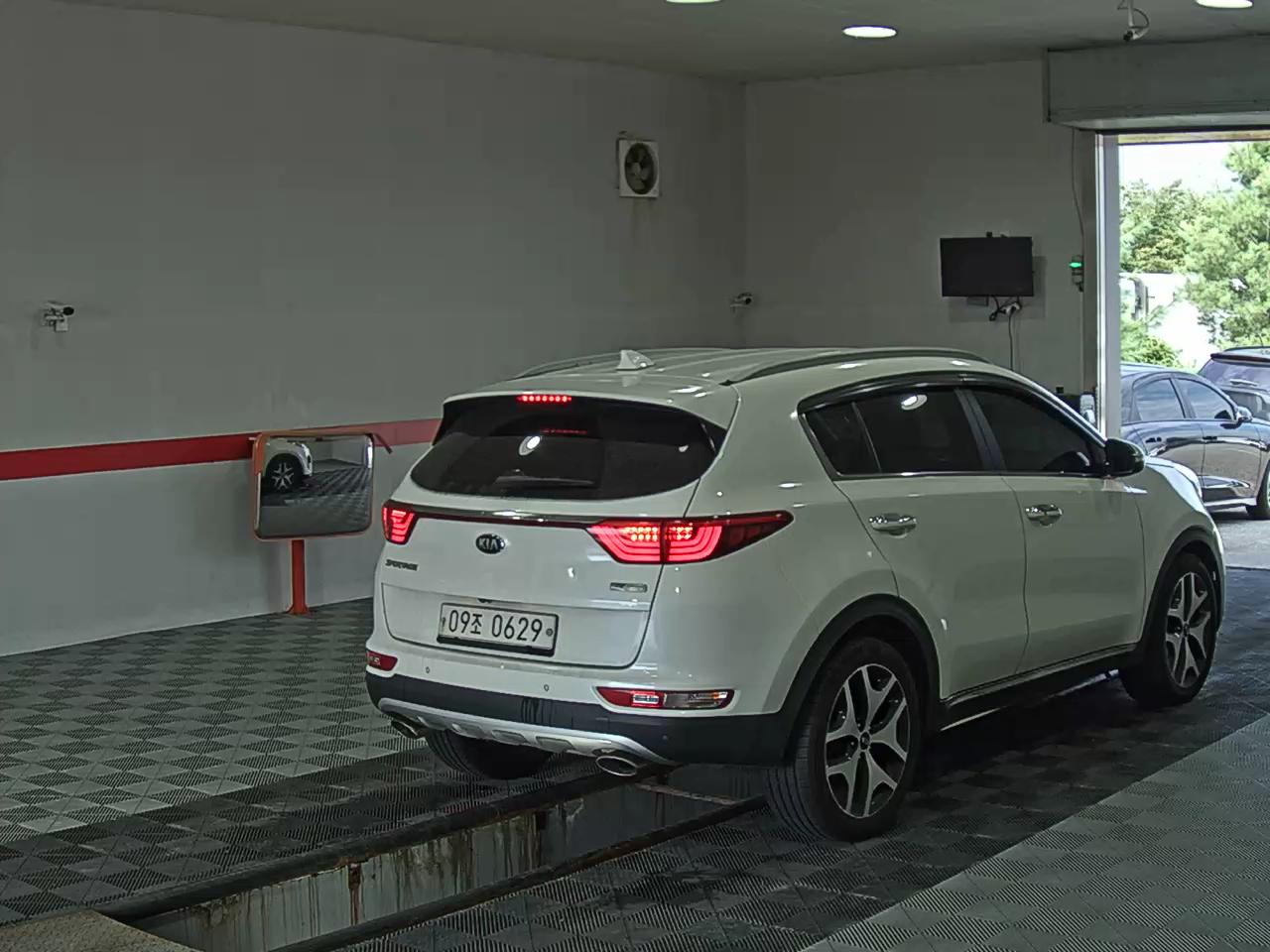 2016 - kia sportage