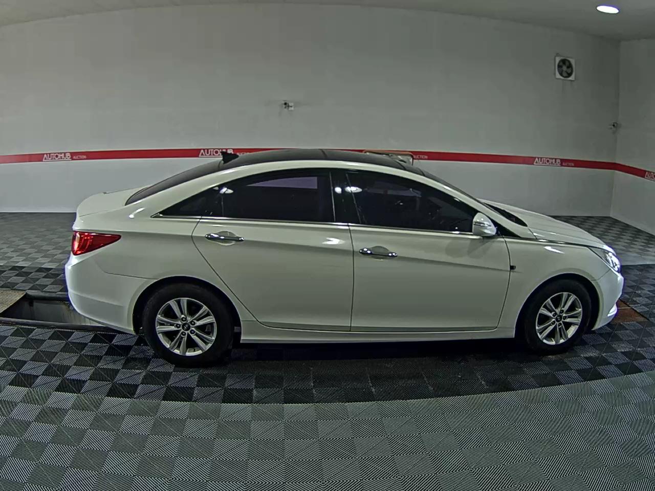 2012 - hyundai sonata