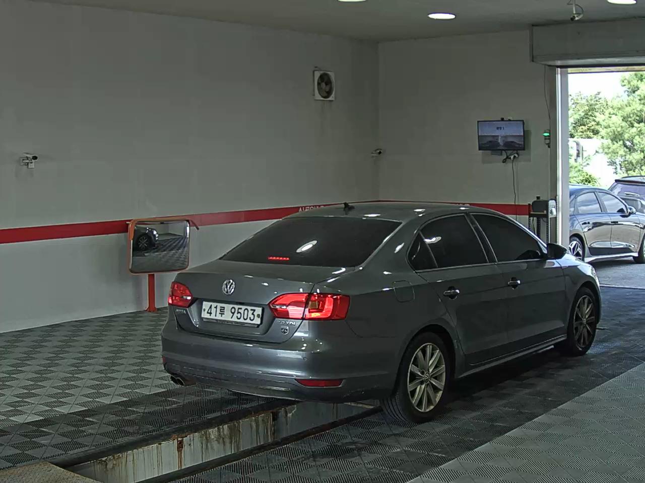 فولكس فاجن جيتا (6Th Gen) 2.0 TDI 2014