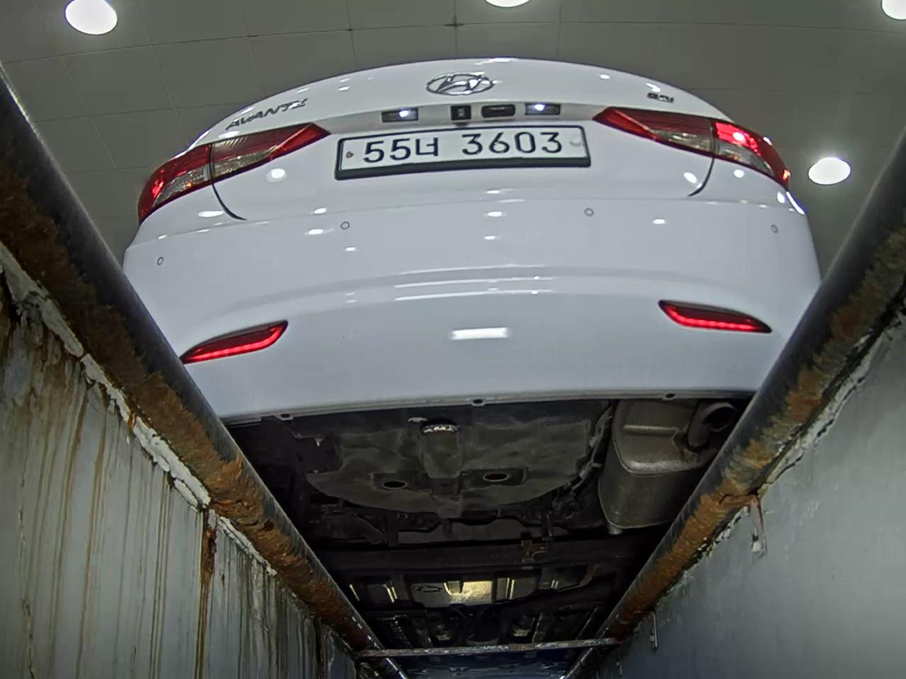 2013 - hyundai avante