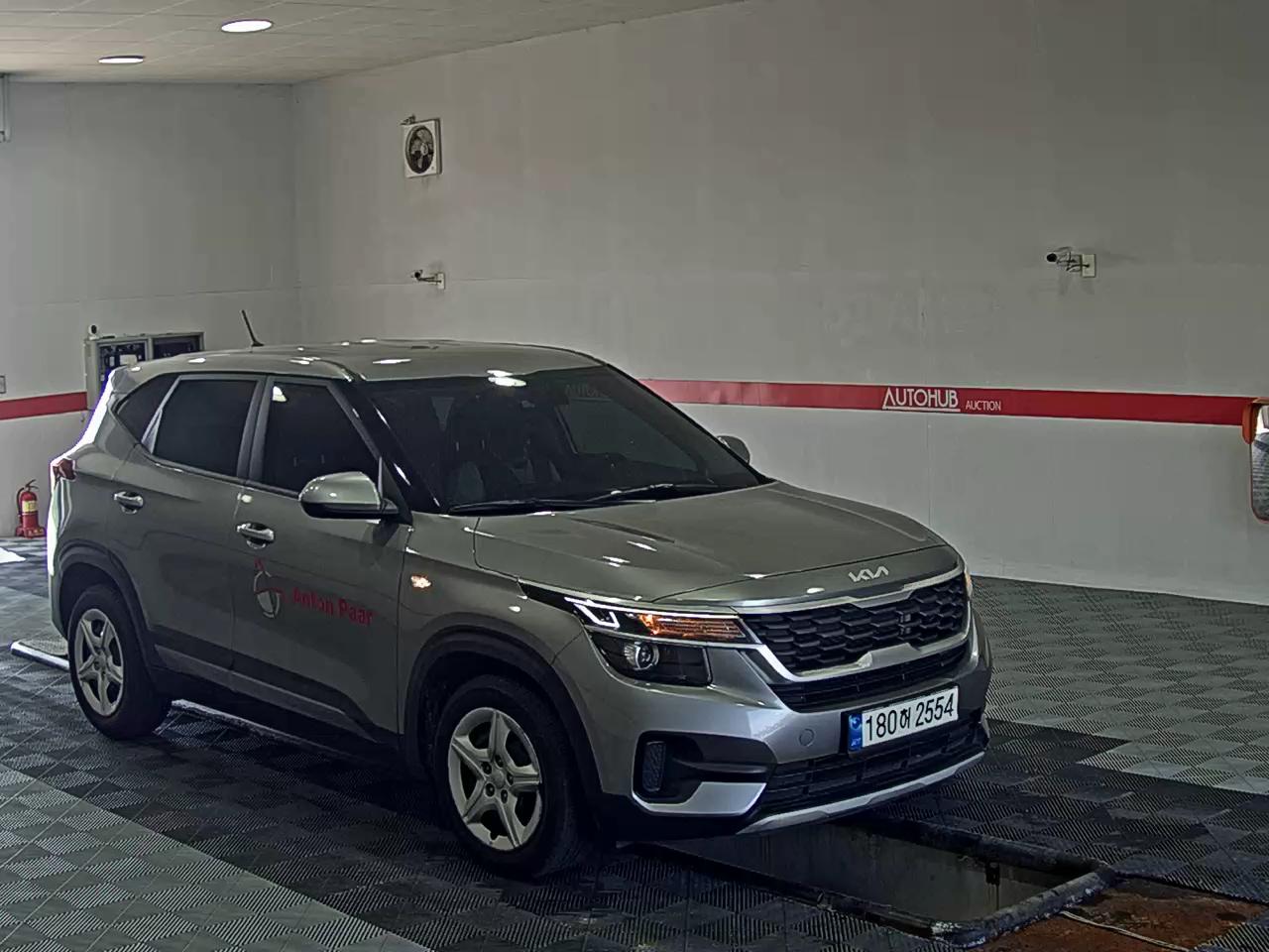 2023 - kia seltos