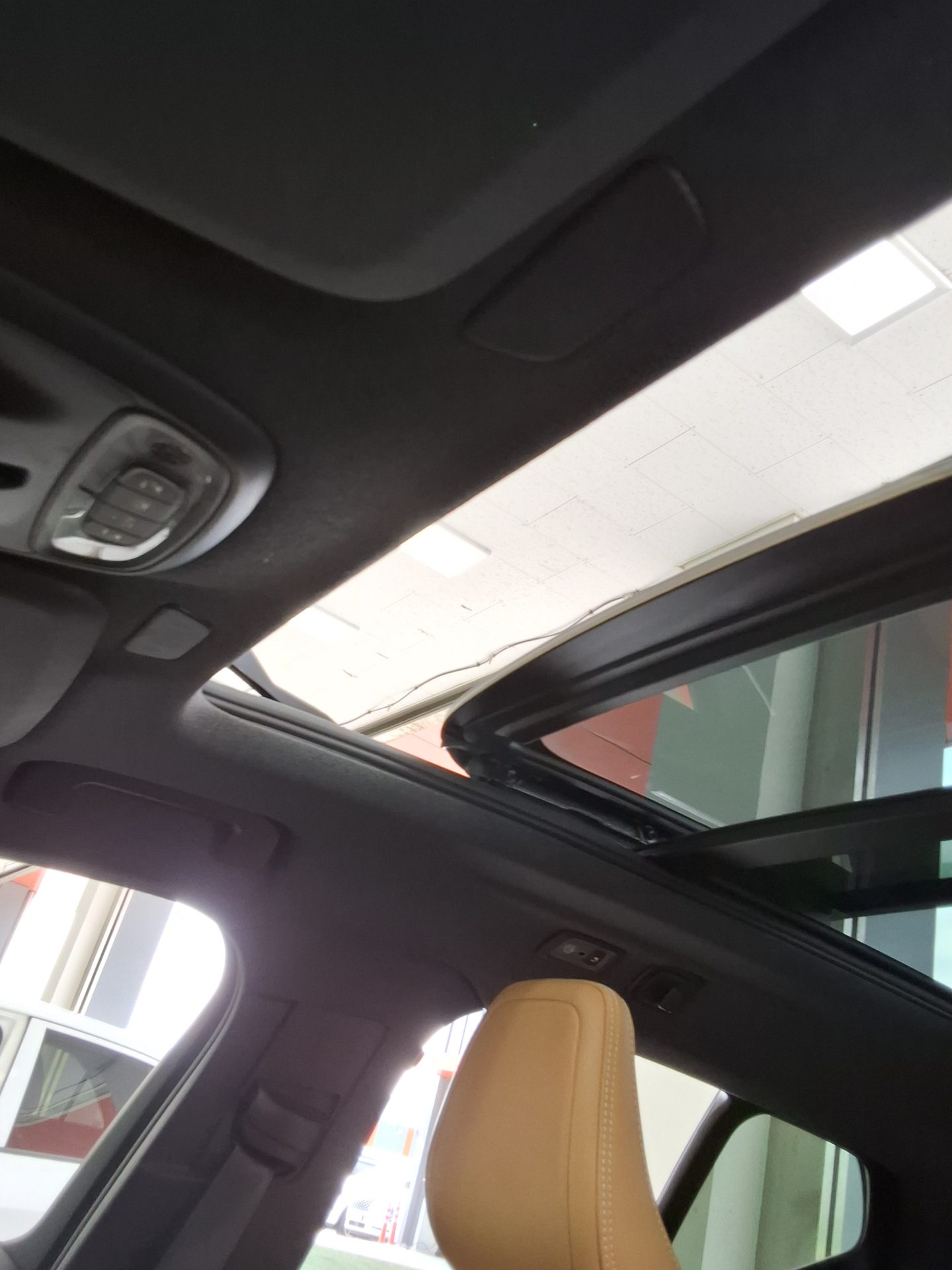 Volvo Xc40 2021 — صورة 17